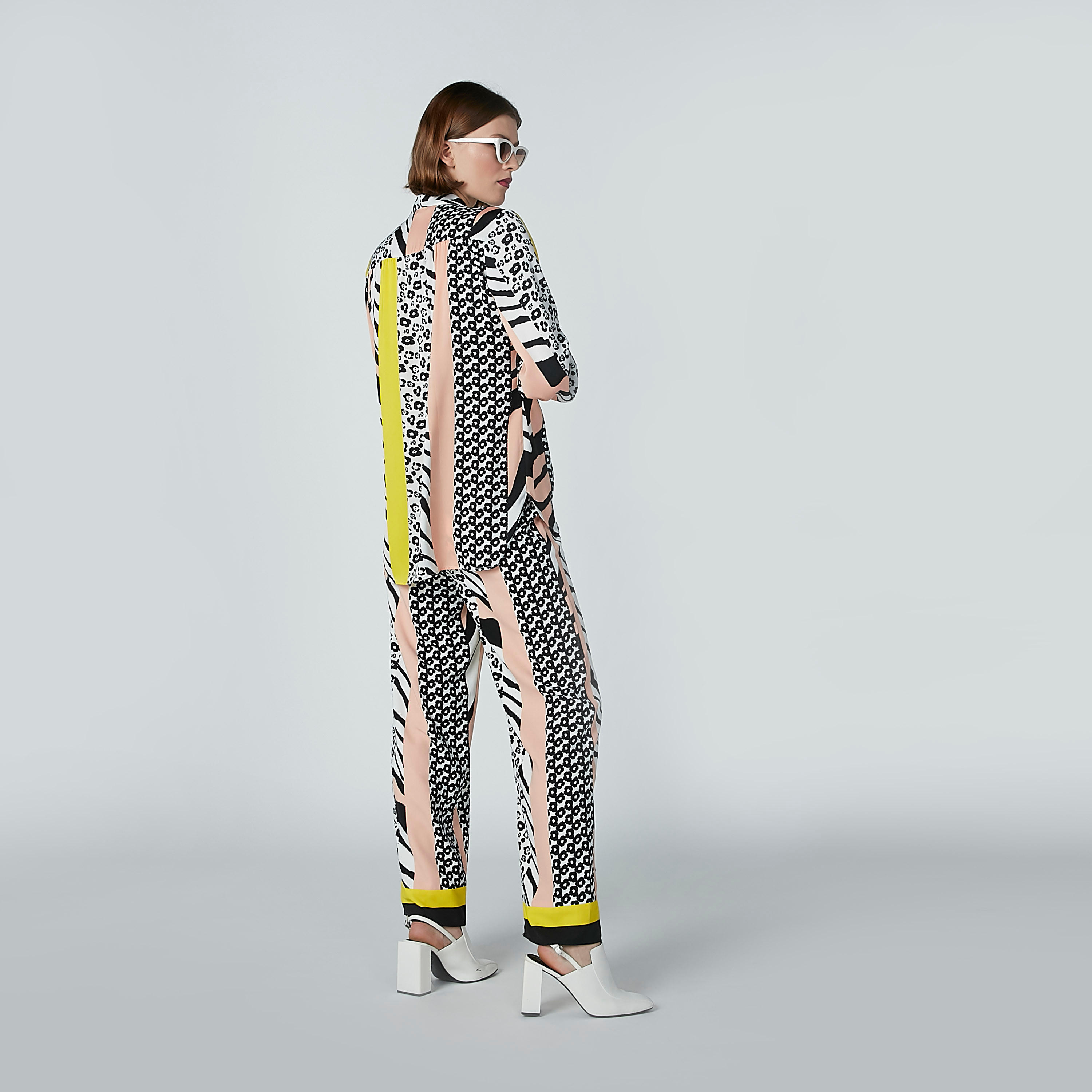 بنطال بالازو بجيوب وطبعات-women-clothing-bottoms-trousers-image-4