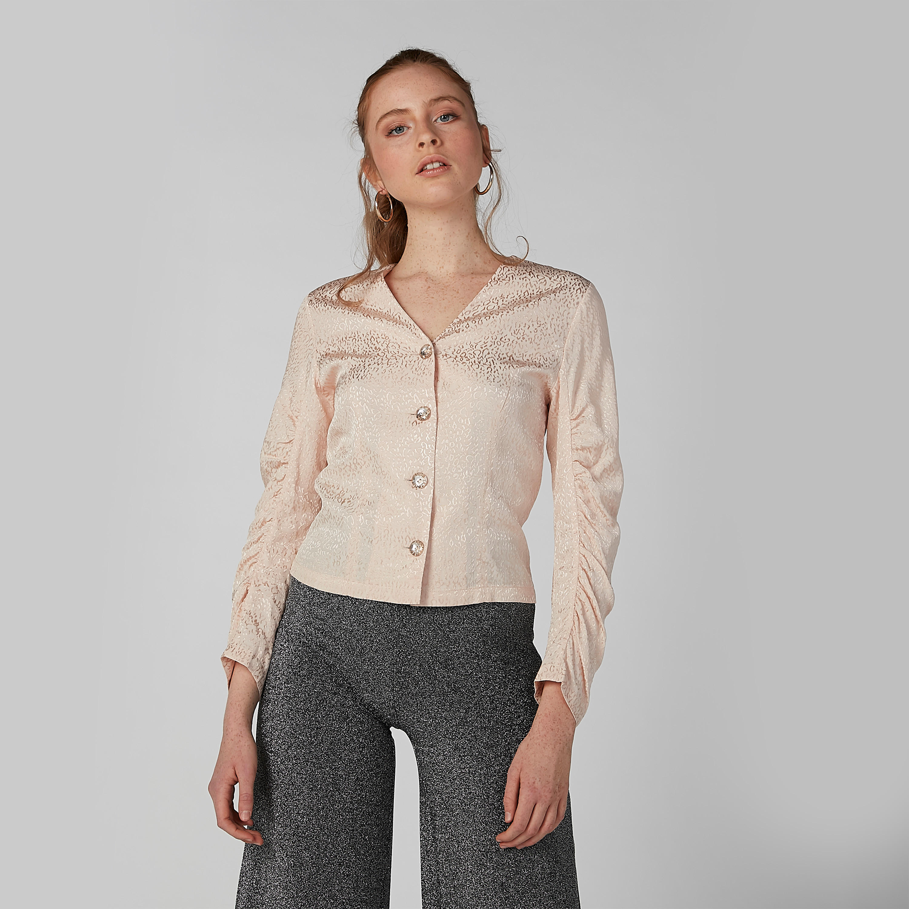 قميص بياقة V وأكمام طويلة وأزرار وطبعات-women-clothing-shirtsandblouses-shirts-image-1