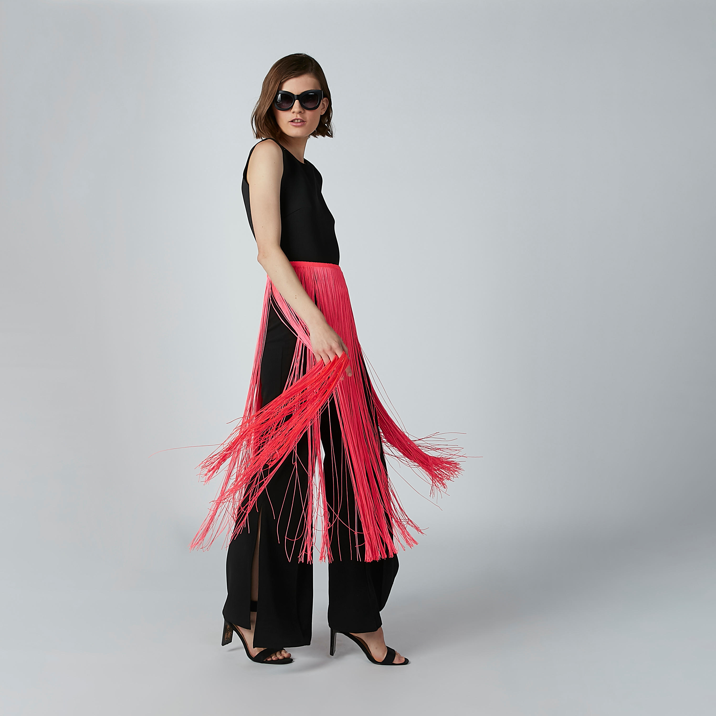 بلوزة دون أكمام بياقة مستديرة وشراشيب-women-clothing-shirtsandblouses-blouses-image-3