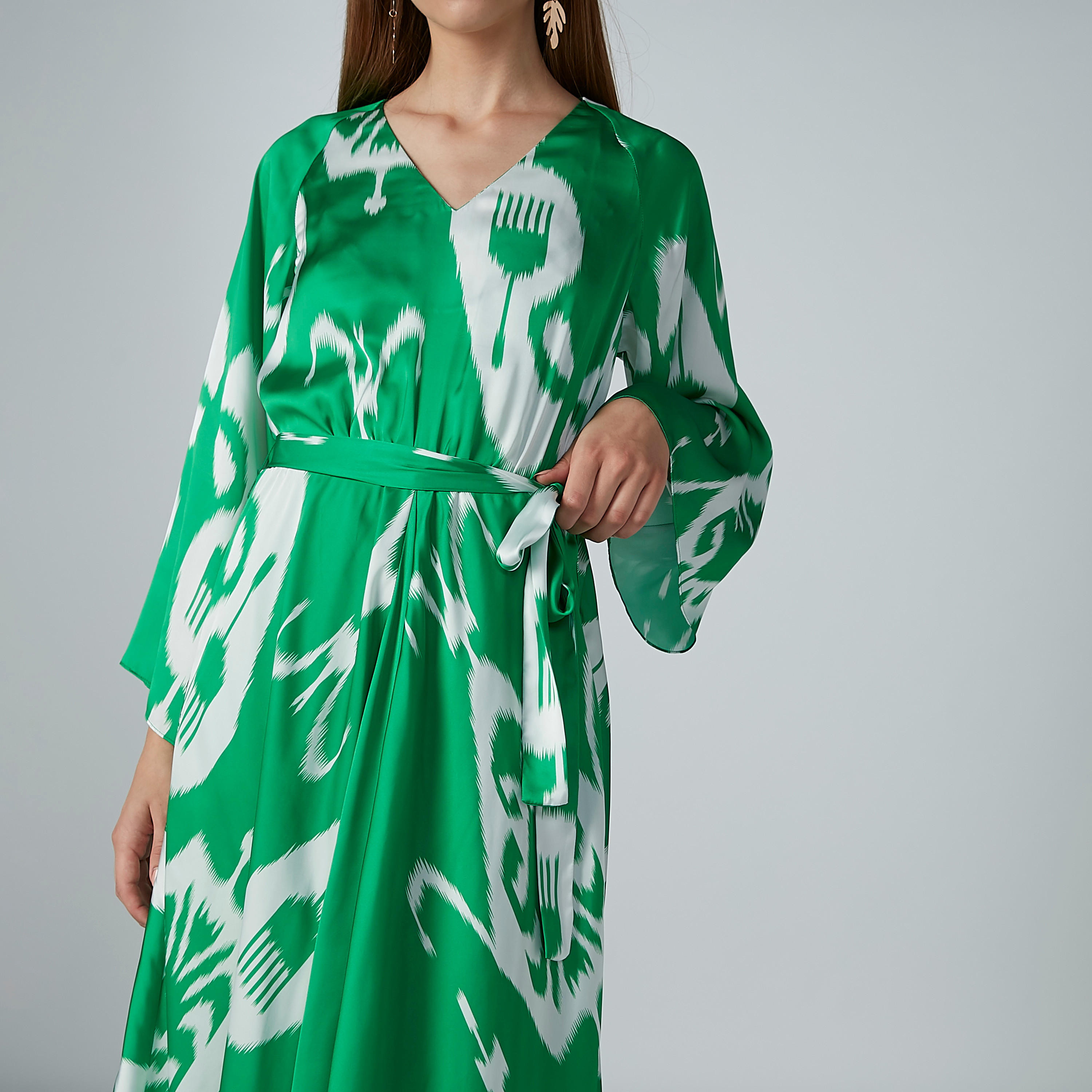 فستان طويل بأكمام واسعة ورباط وطبعات-women-clothing-dresses-image-3