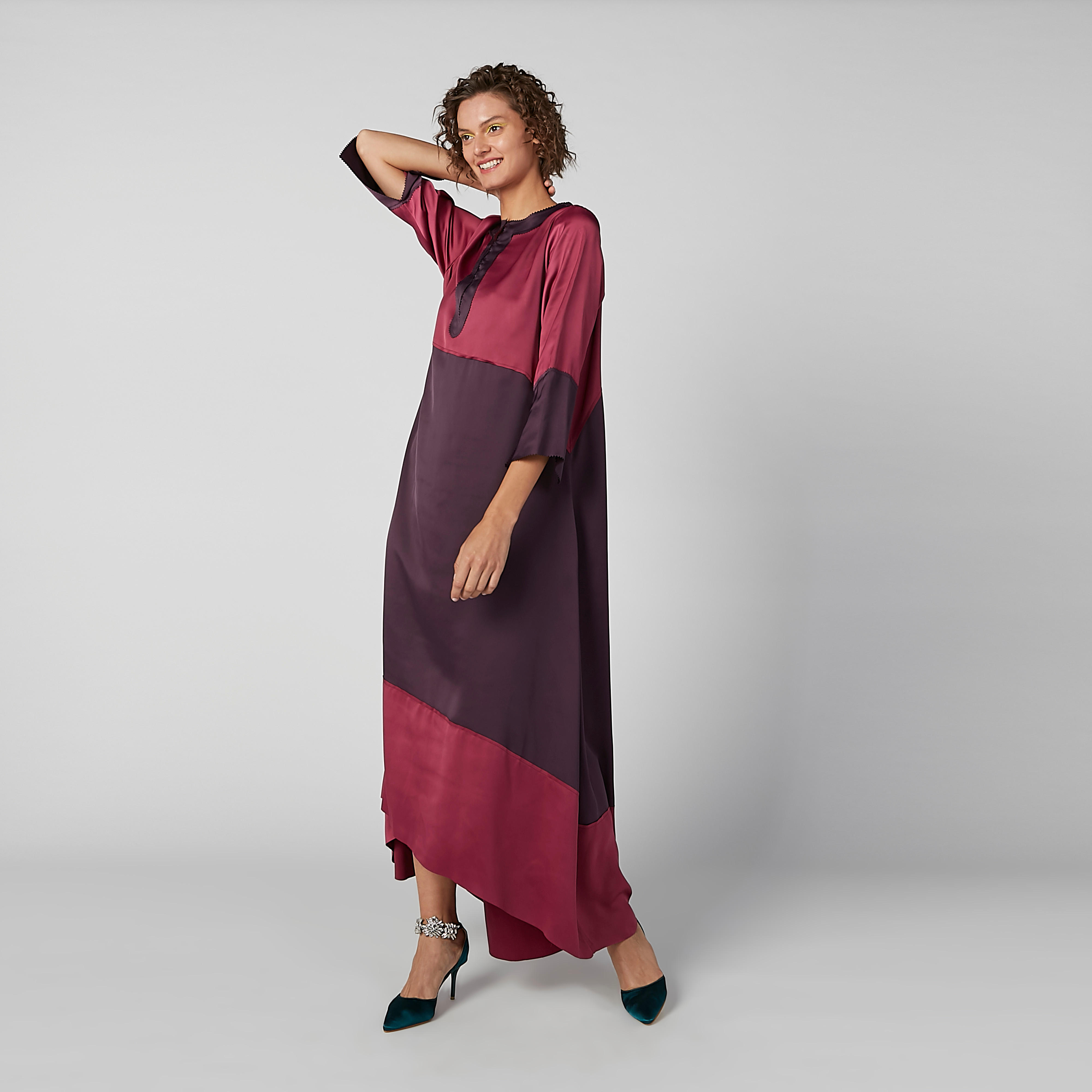فستان طويل بنمط كتل الألوان بأكمام 3/4 وحوّاف غير مستوية-women-clothing-dresses-image-5