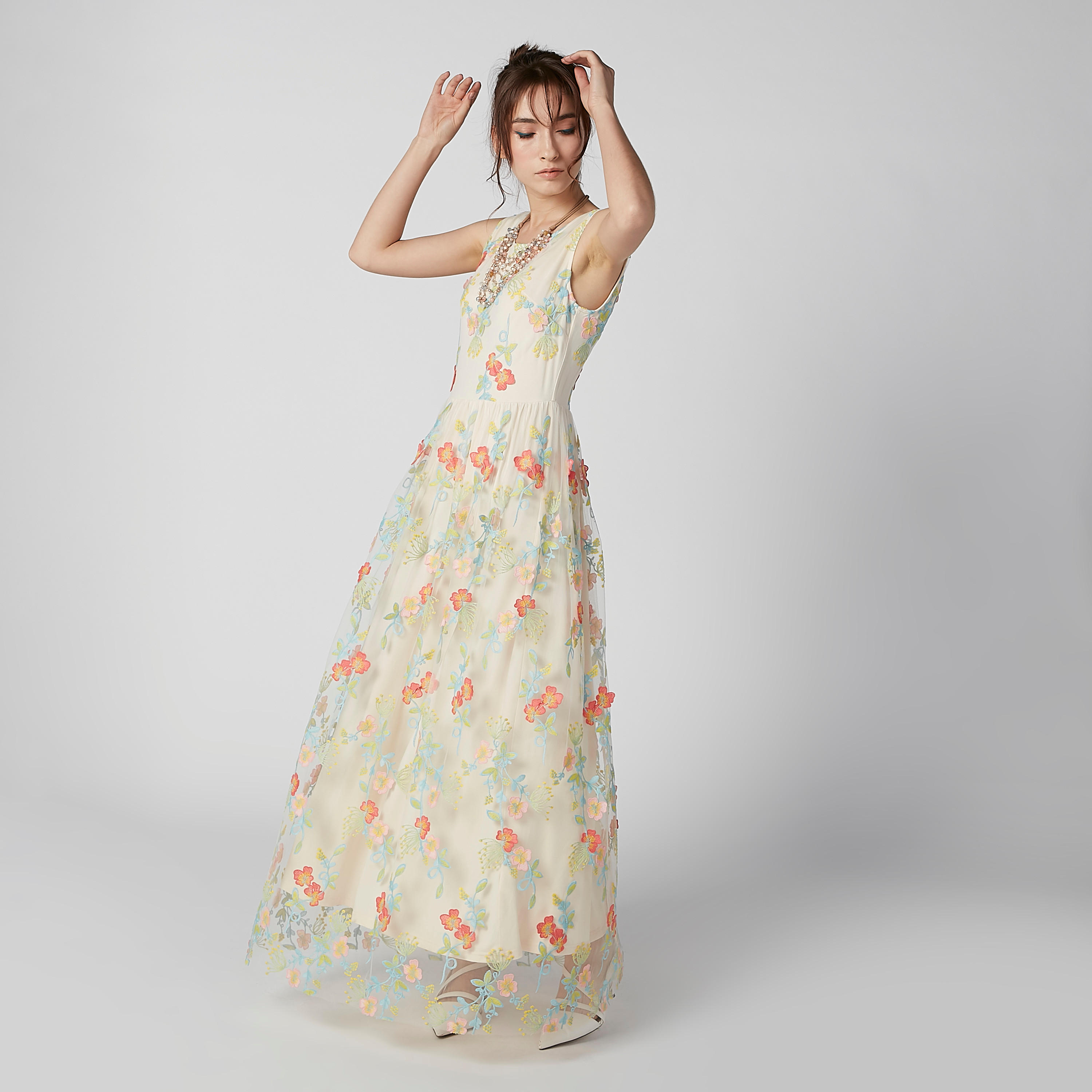 فستان مستدام طويل دون أكمام بياقة مستديرة وطبعات زهرية-women-clothing-dresses-image-1
