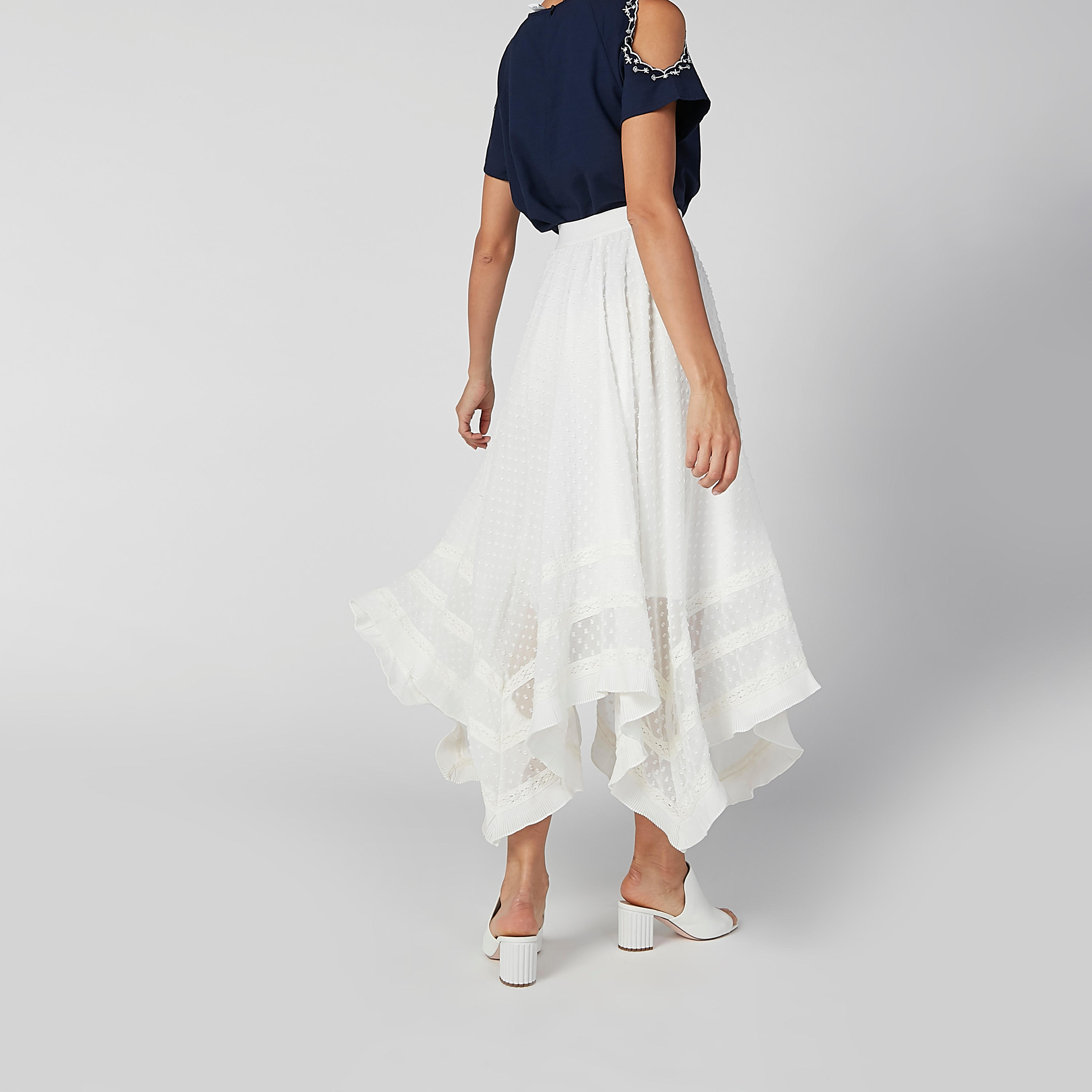 تنورة بارز الملمس بخصر مطّاطي وحوّاف غير مستويّة-women-clothing-bottoms-skirts-image-1