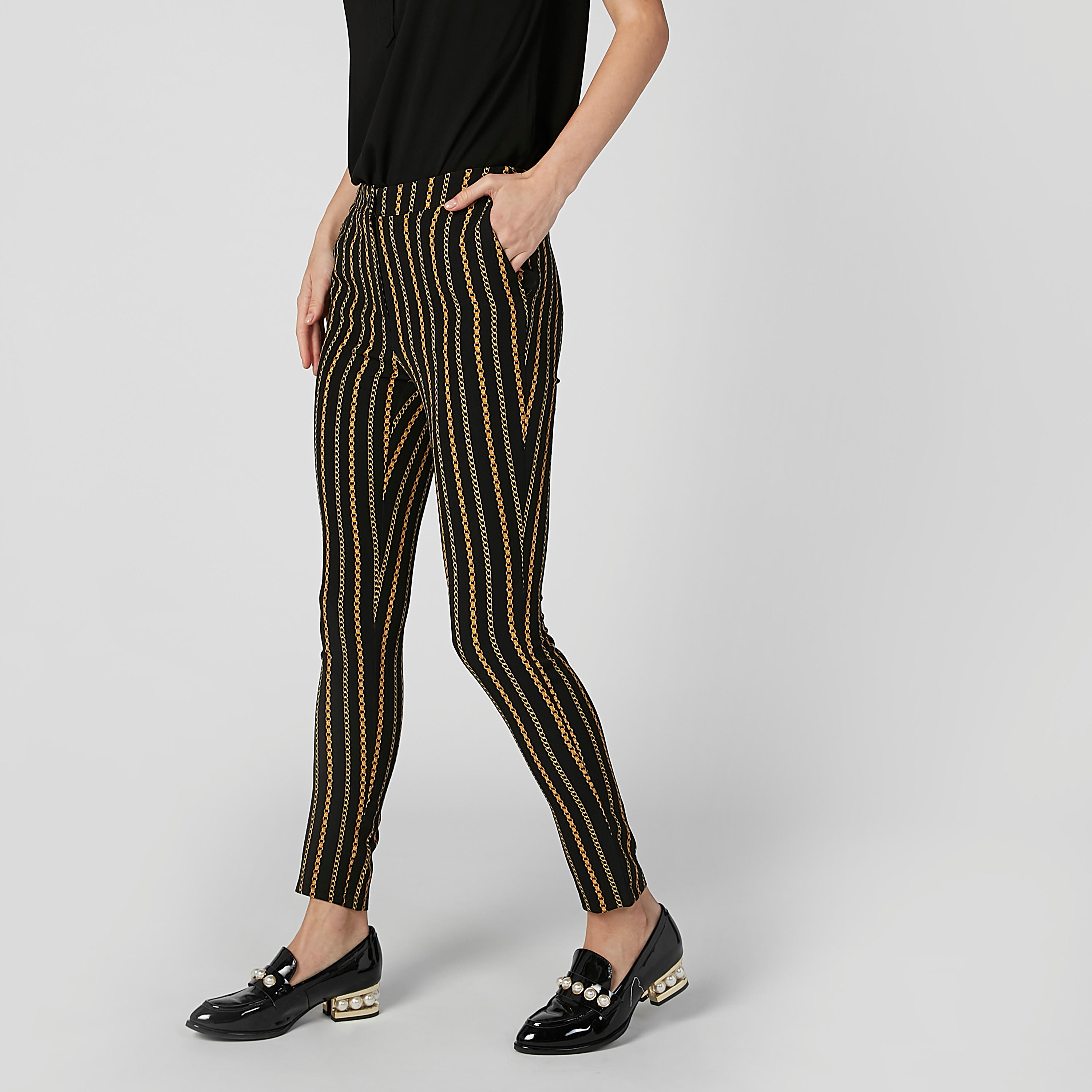 بنطال طويل بجيوب وطبعات-women-clothing-bottoms-trousers-image-3