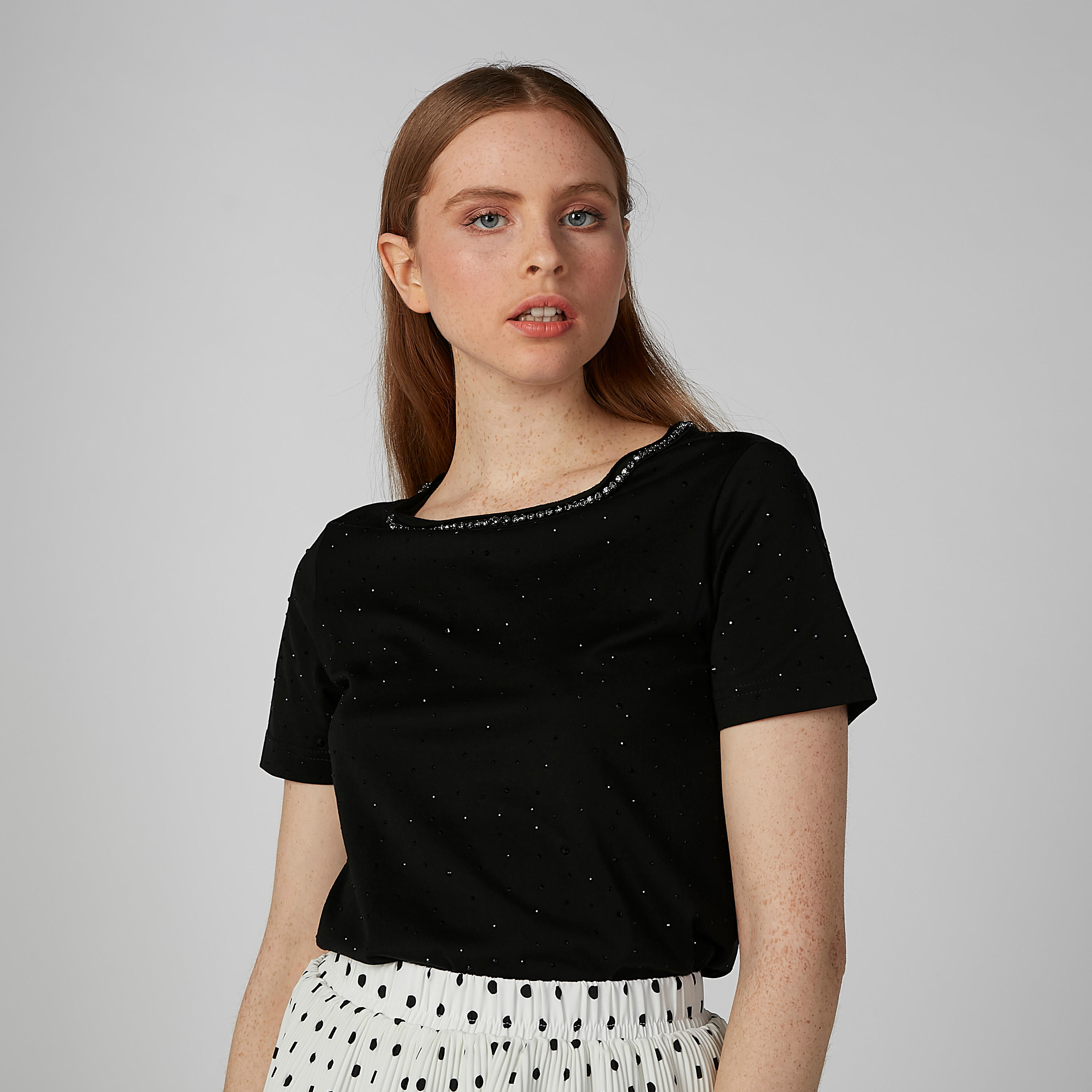 تيشيرت بياقة مستديرة وأكمام قصيرة وطبعات-women-clothing-tshirts-image-3