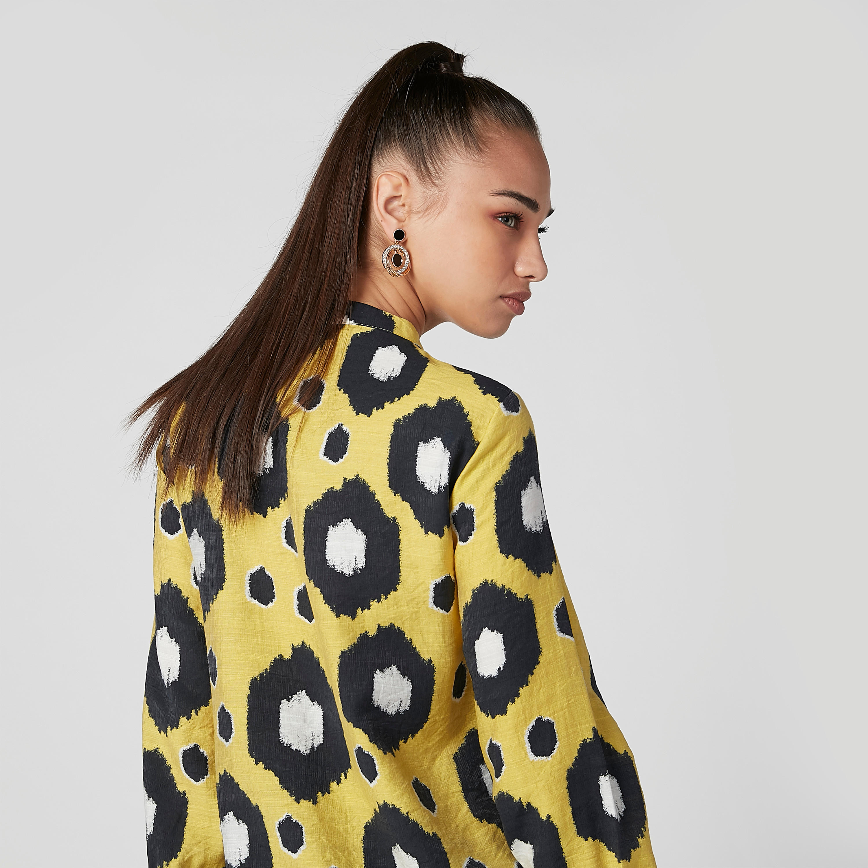 بلوزة بأكمام طويلة وأربطة وطبعات-women-clothing-shirtsandblouses-blouses-image-3