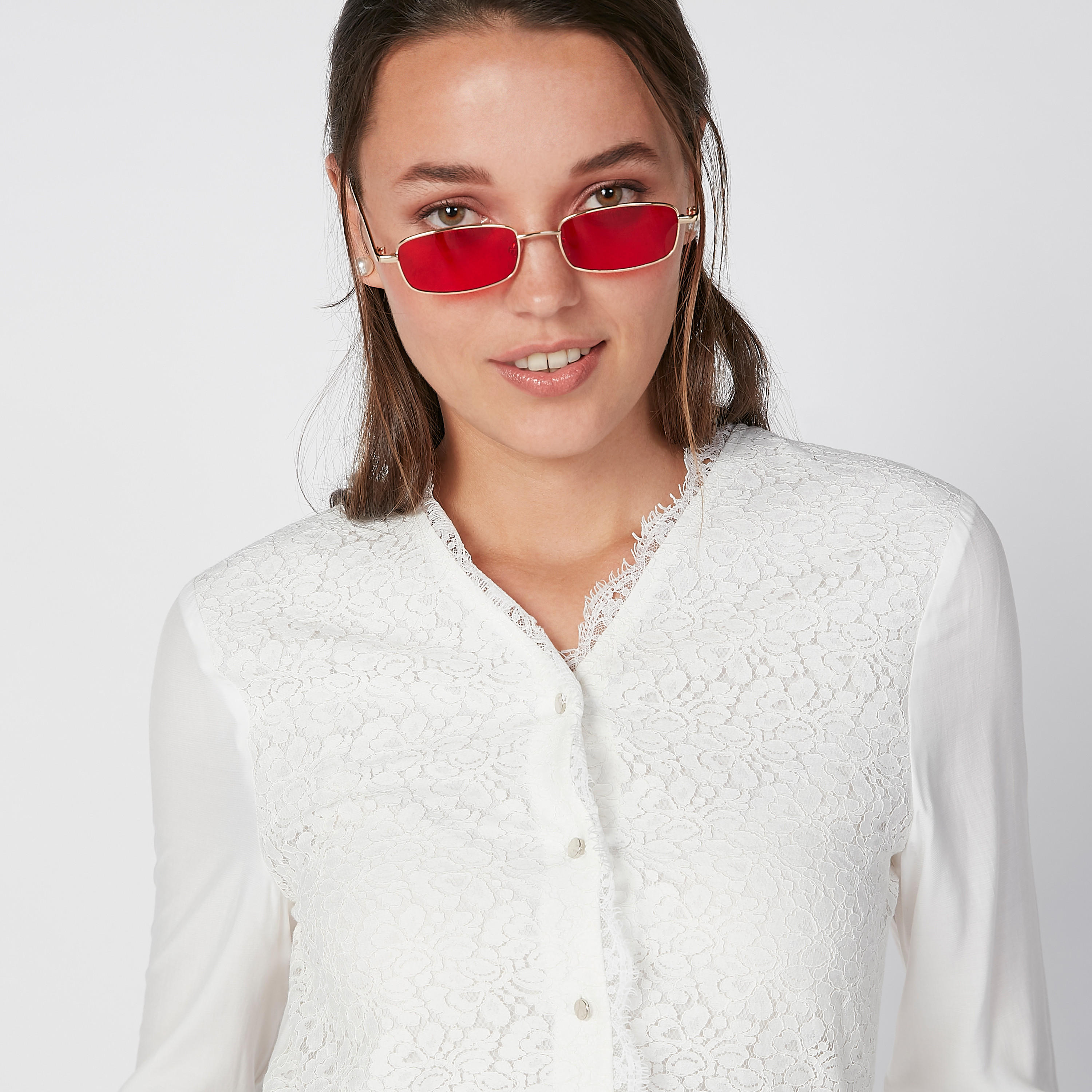 قميص مستدام بتفاصيل دانتيل وأكمام طويلة-women-clothing-shirtsandblouses-shirts-image-4