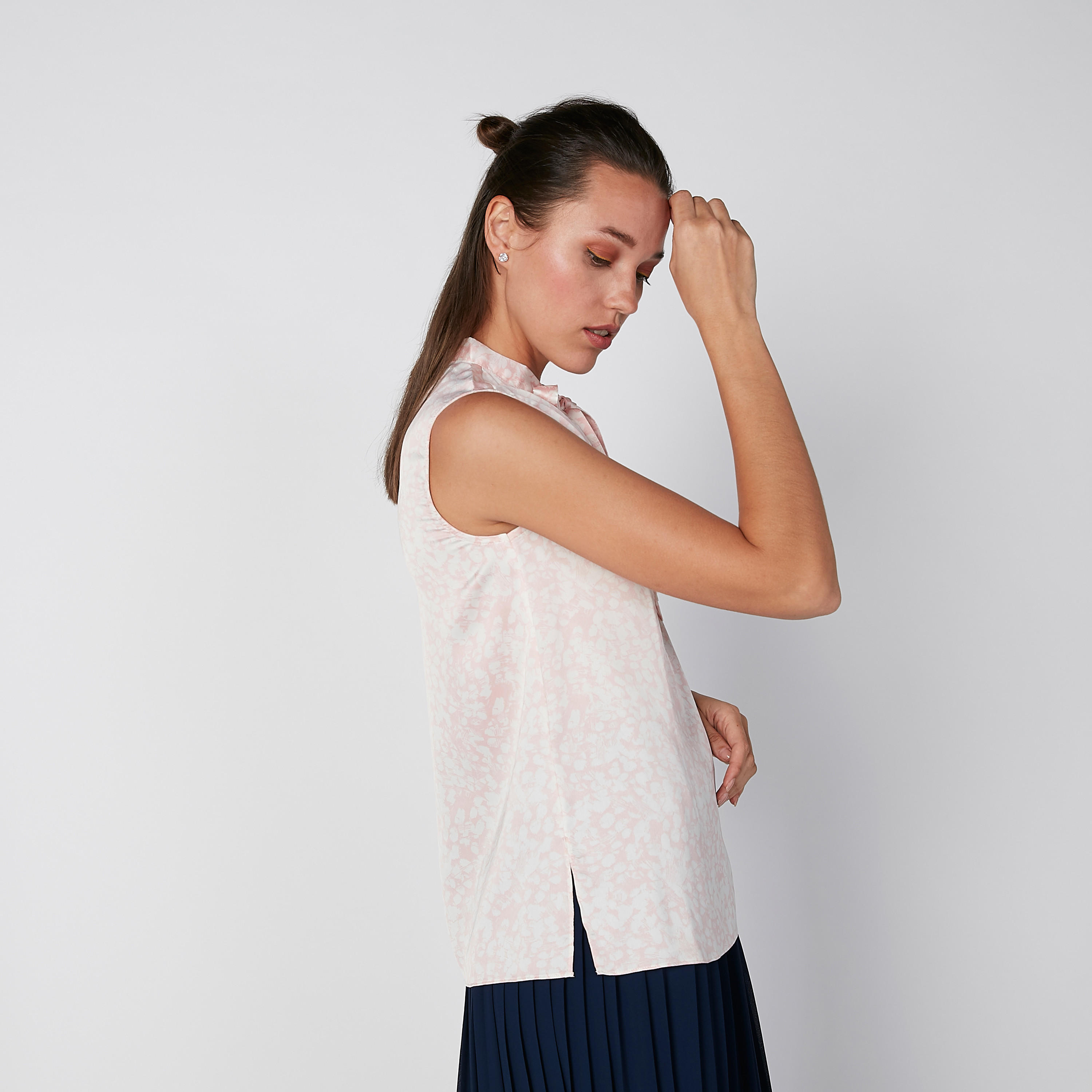 Printed Sleeveless Top with Pussy Bow-women-clothing-shirtsandblouses-blouses-image-4
