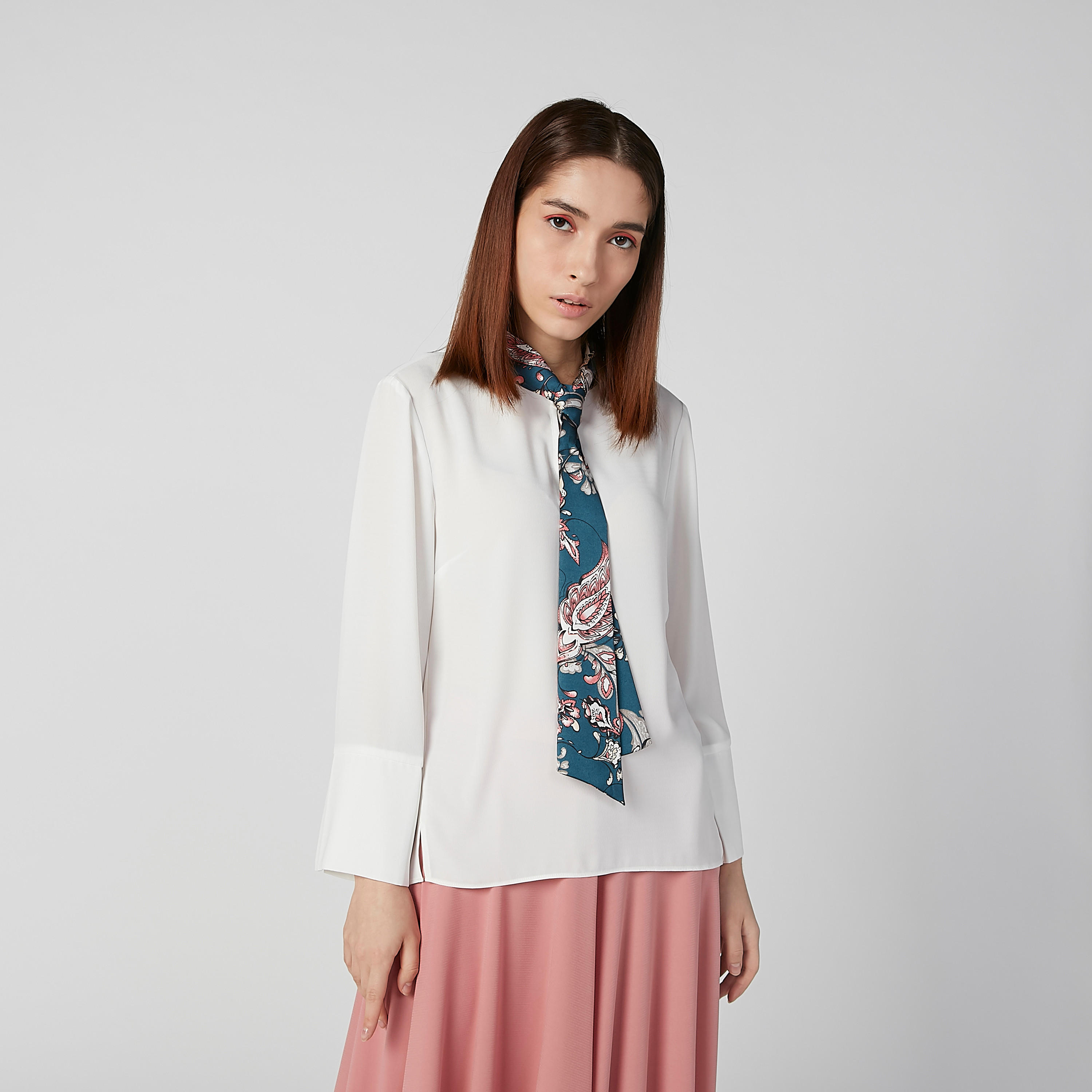 Sustainable Printed Top with Pussy Bow and Long Sleeves-women-clothing-shirtsandblouses-blouses-image-2
