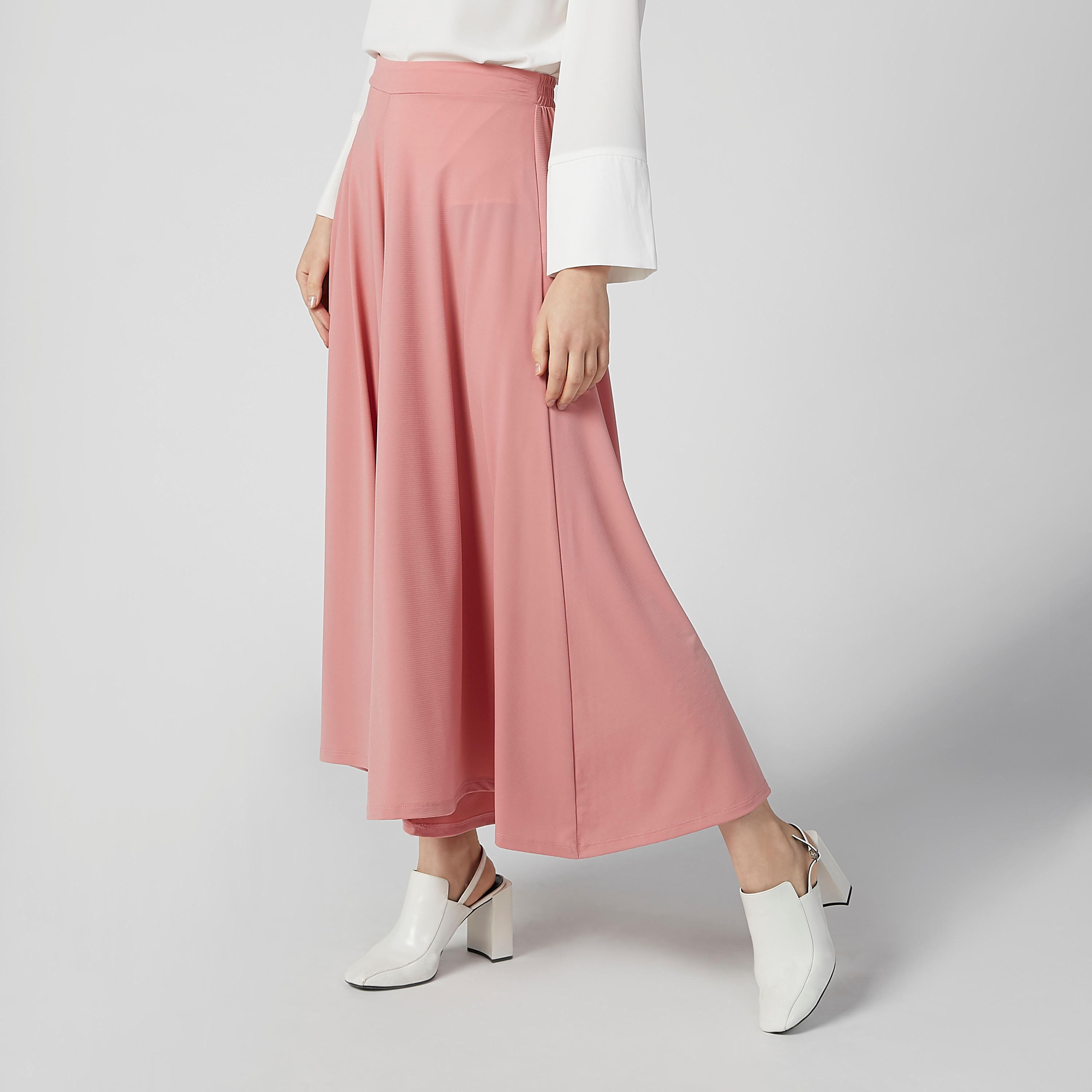 بنطلون مستدام واسع الساقين سادة بخصر مطّاطي متوسط الارتفاع-women-clothing-bottoms-trousers-image-3