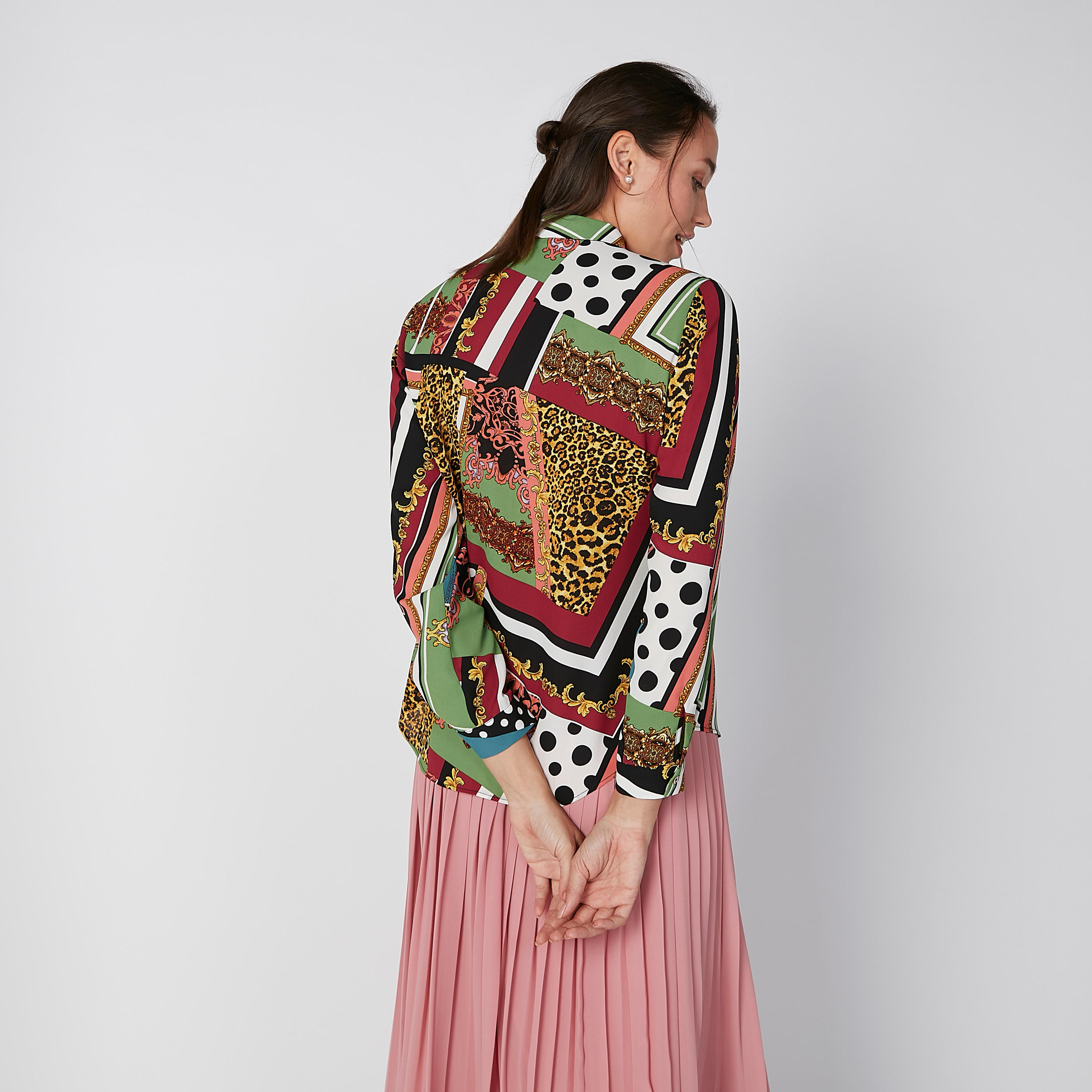 قميص بأكمام طويلة وأزرار مخفيّة وطبعات-women-clothing-shirtsandblouses-shirts-image-4