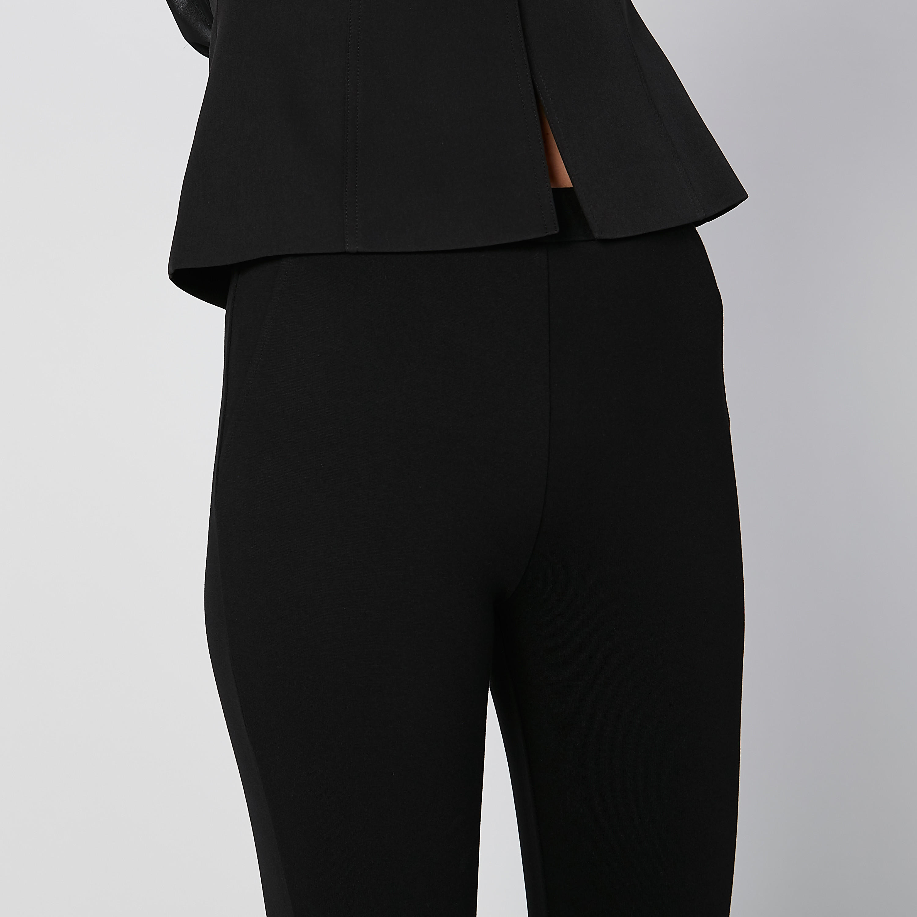 بنطال ليقنز سادة بقصّة سكيني وخصر مطّاطي متوسط الارتفاع-women-clothing-bottoms-trousers-image-5