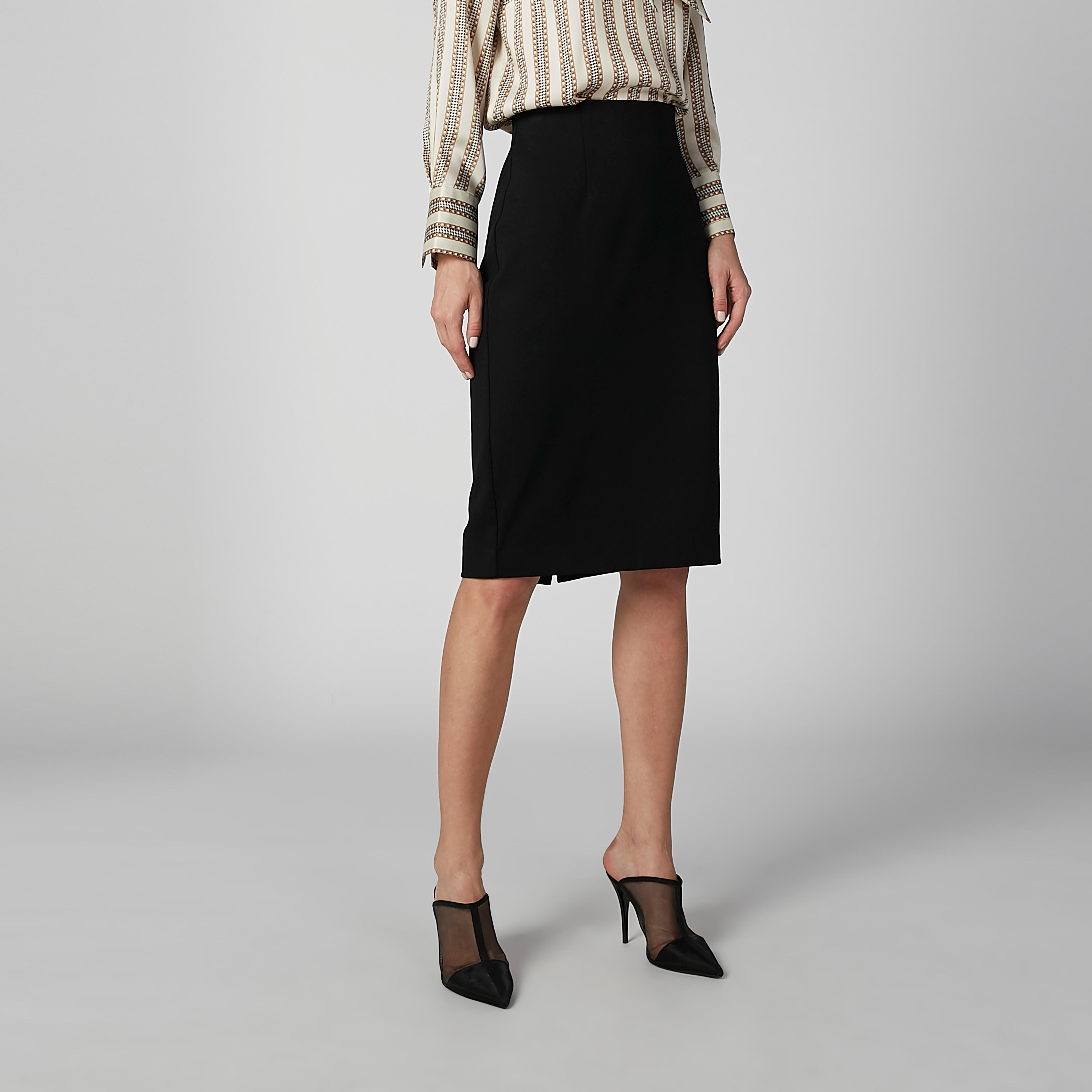 تنورة سادة متوسطة الطول بقصّة ضيّقة وفتحة خلفية-women-clothing-bottoms-skirts-image-4