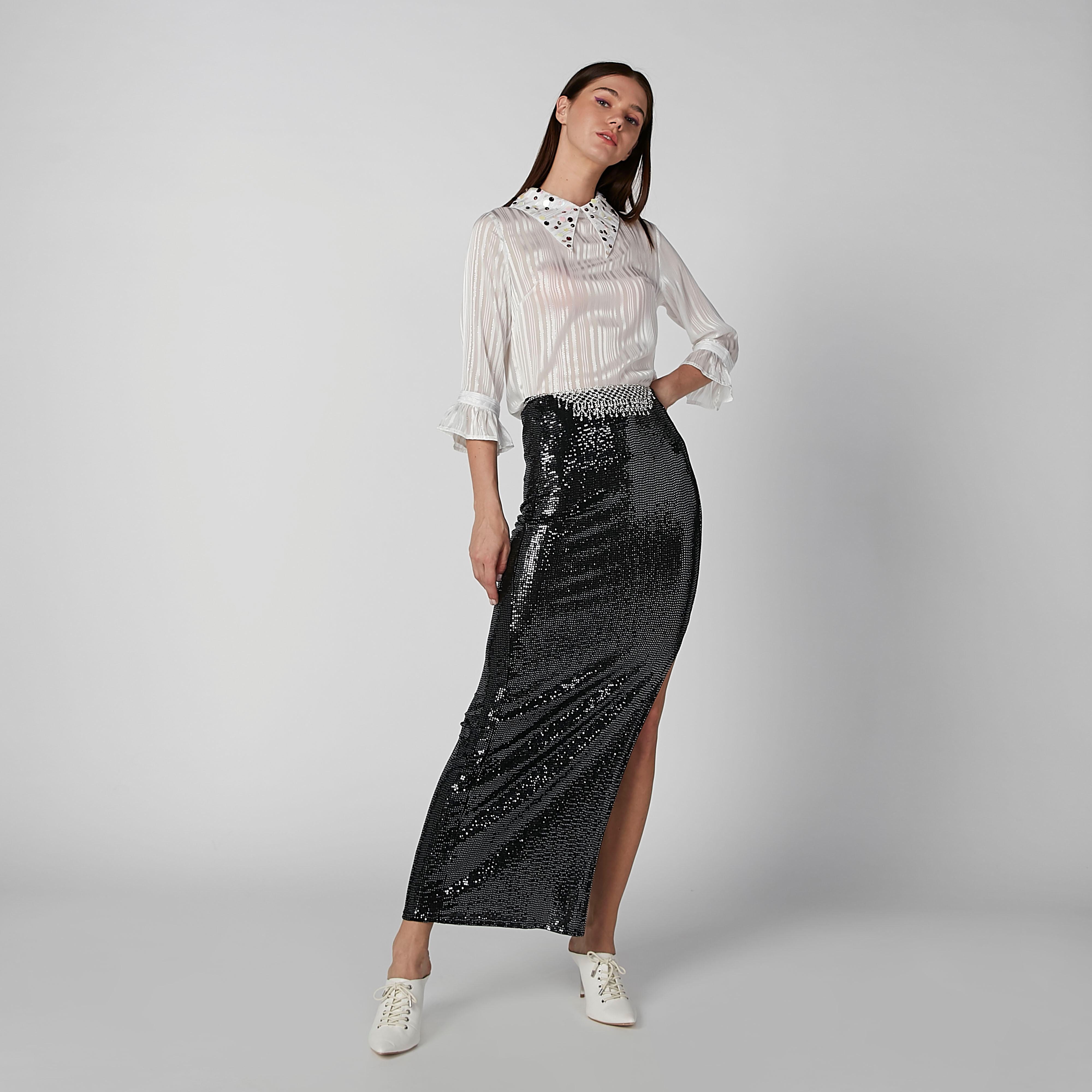 بلوزة بارزة الملمس بياقة مزيّنة وأكمام 3/4 واسعة-women-clothing-shirtsandblouses-blouses-image-3
