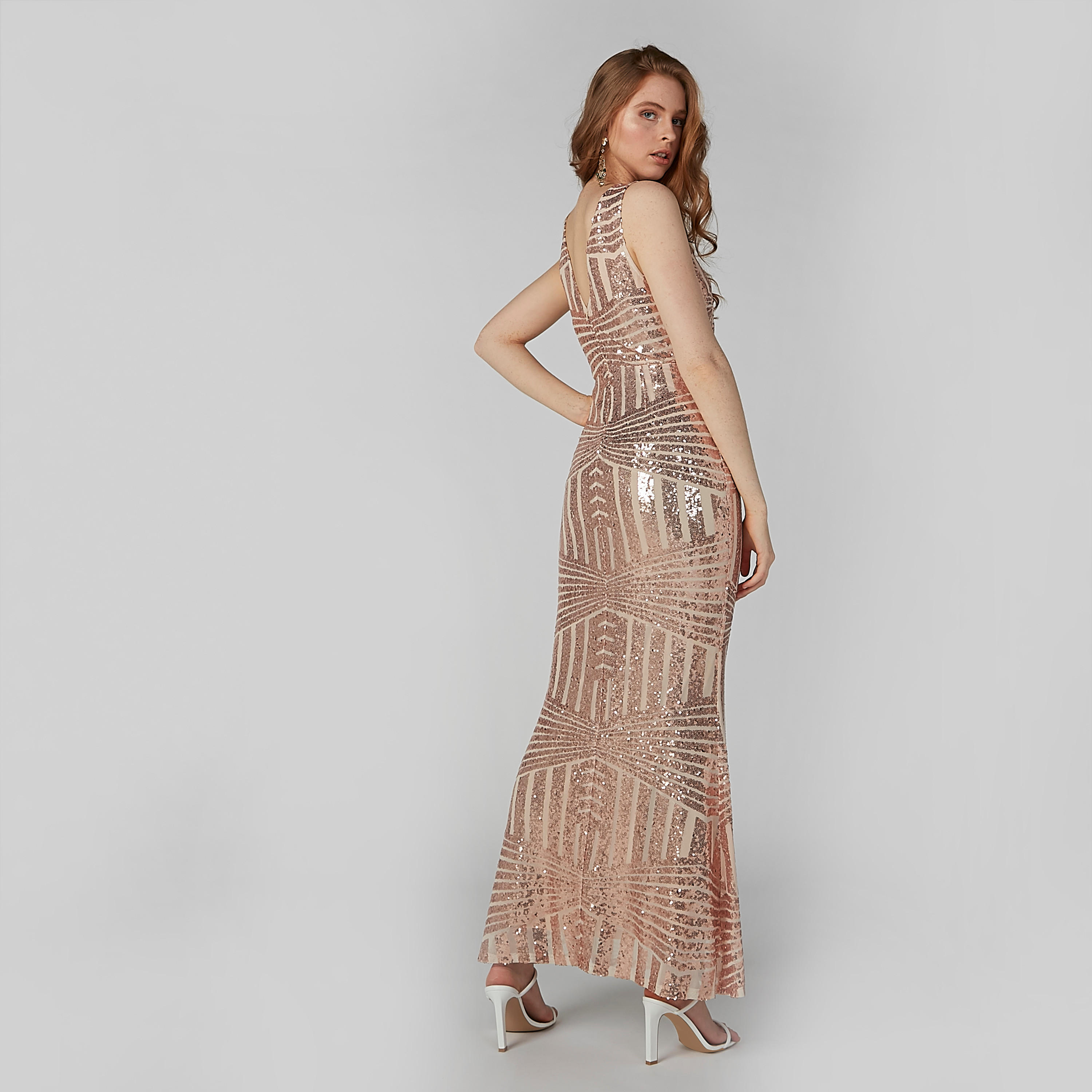 فستان طويل مزيّن بقصّة ضيّقة-women-clothing-dresses-image-3