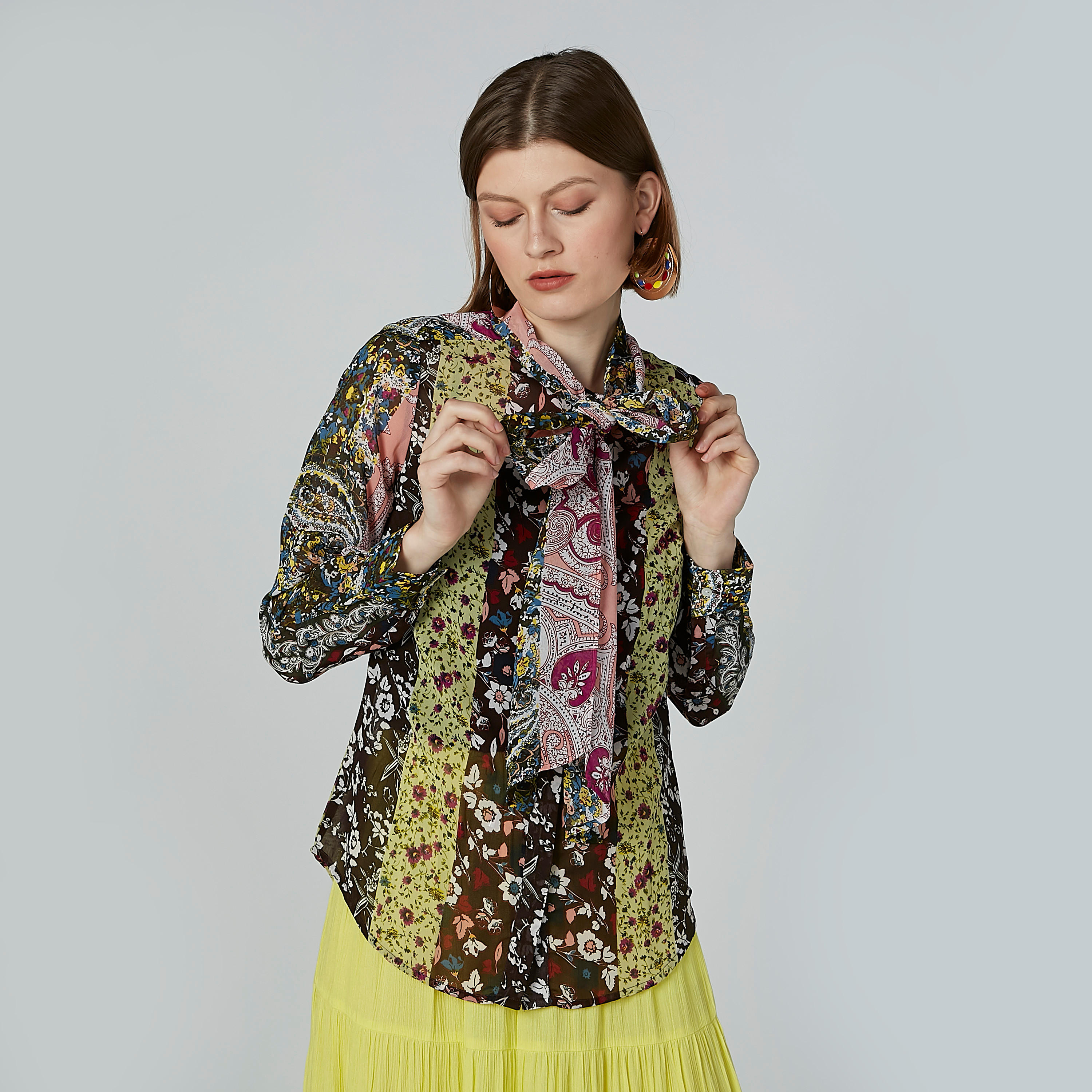 Printed Shirt with Pussy Bow and Long Sleeves-women-clothing-shirtsandblouses-shirts-image-2