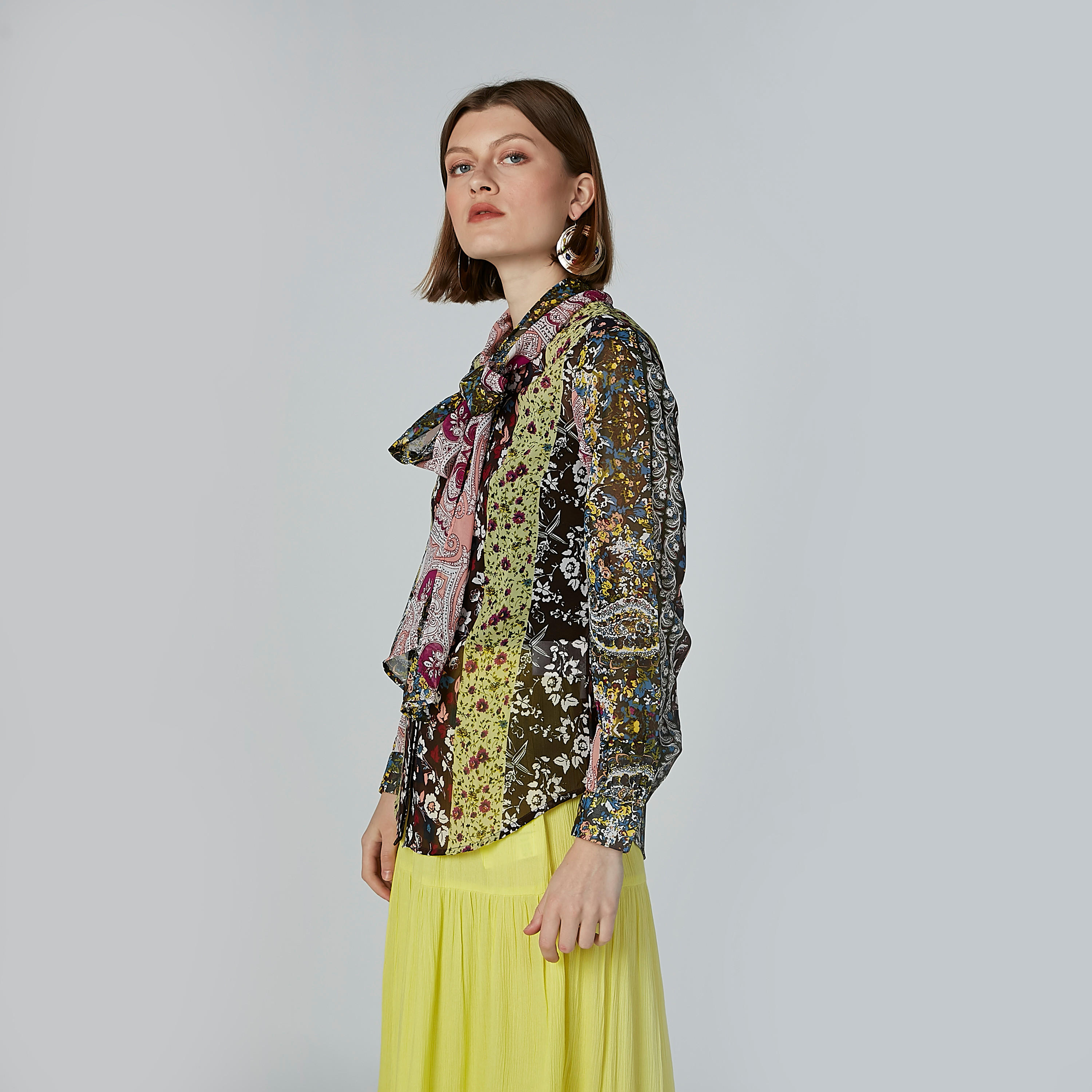 Printed Shirt with Pussy Bow and Long Sleeves-women-clothing-shirtsandblouses-shirts-image-4
