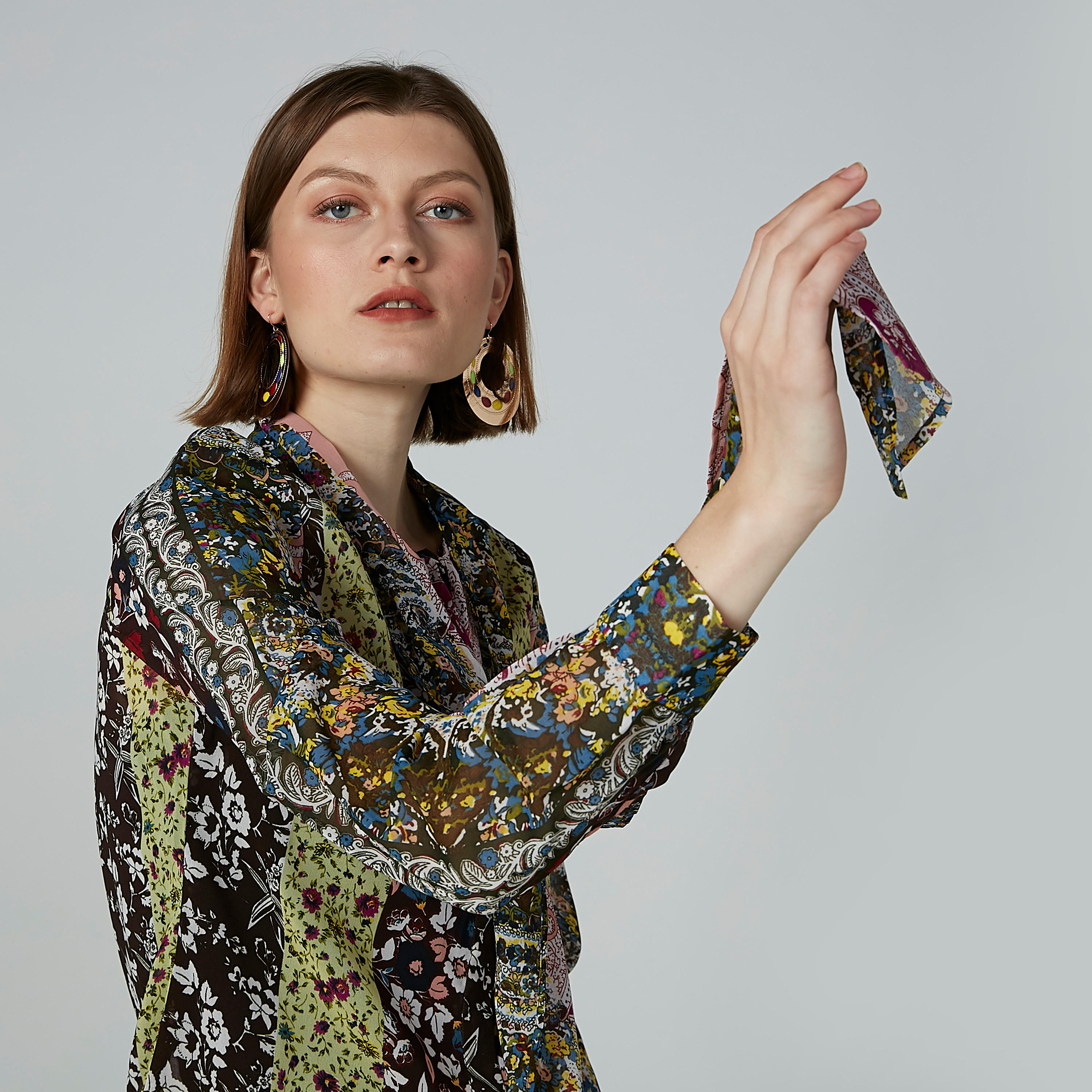 Printed Shirt with Pussy Bow and Long Sleeves-women-clothing-shirtsandblouses-shirts-image-5