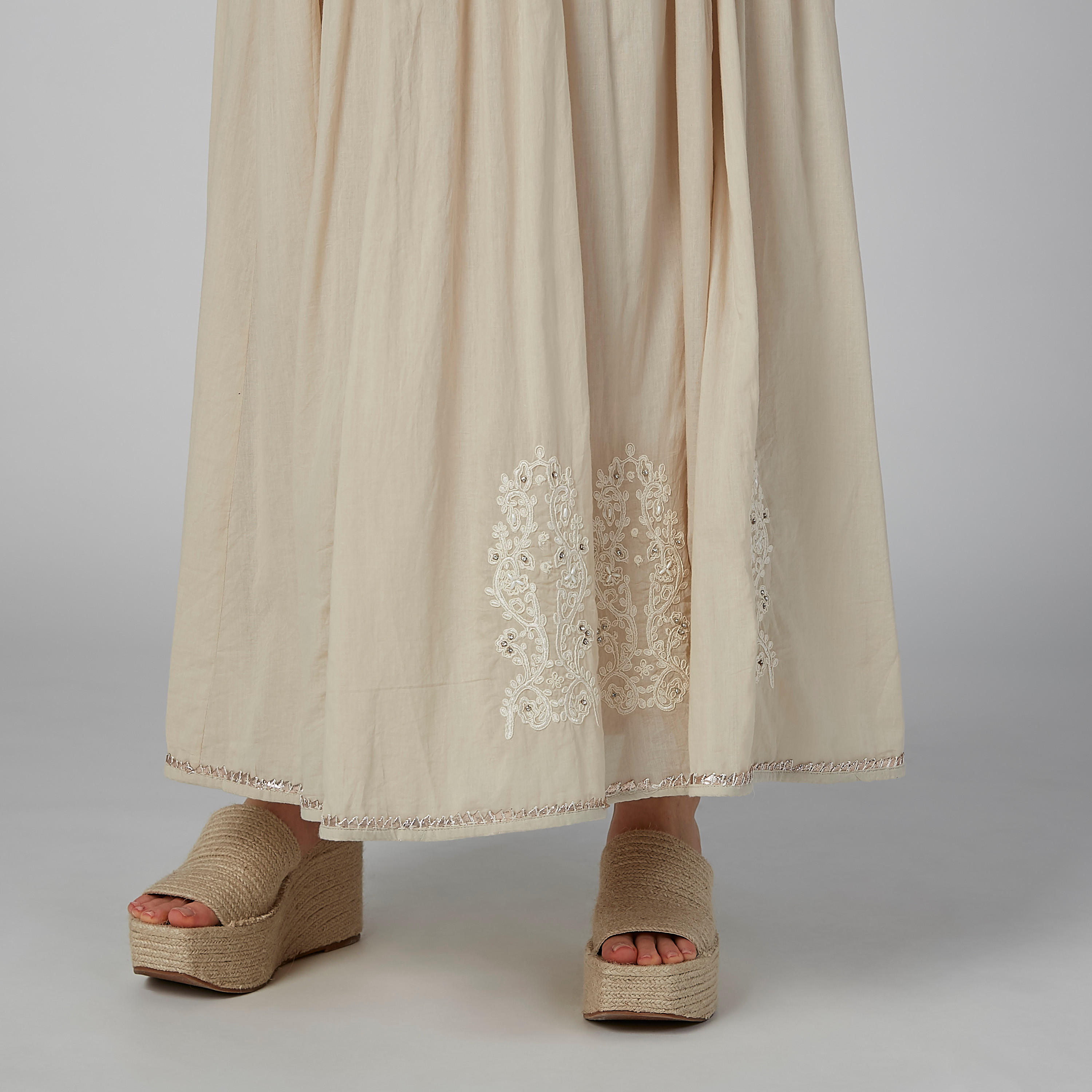 تنورة إيه لاين طويلة مطرّزة برباط-women-clothing-bottoms-skirts-image-6