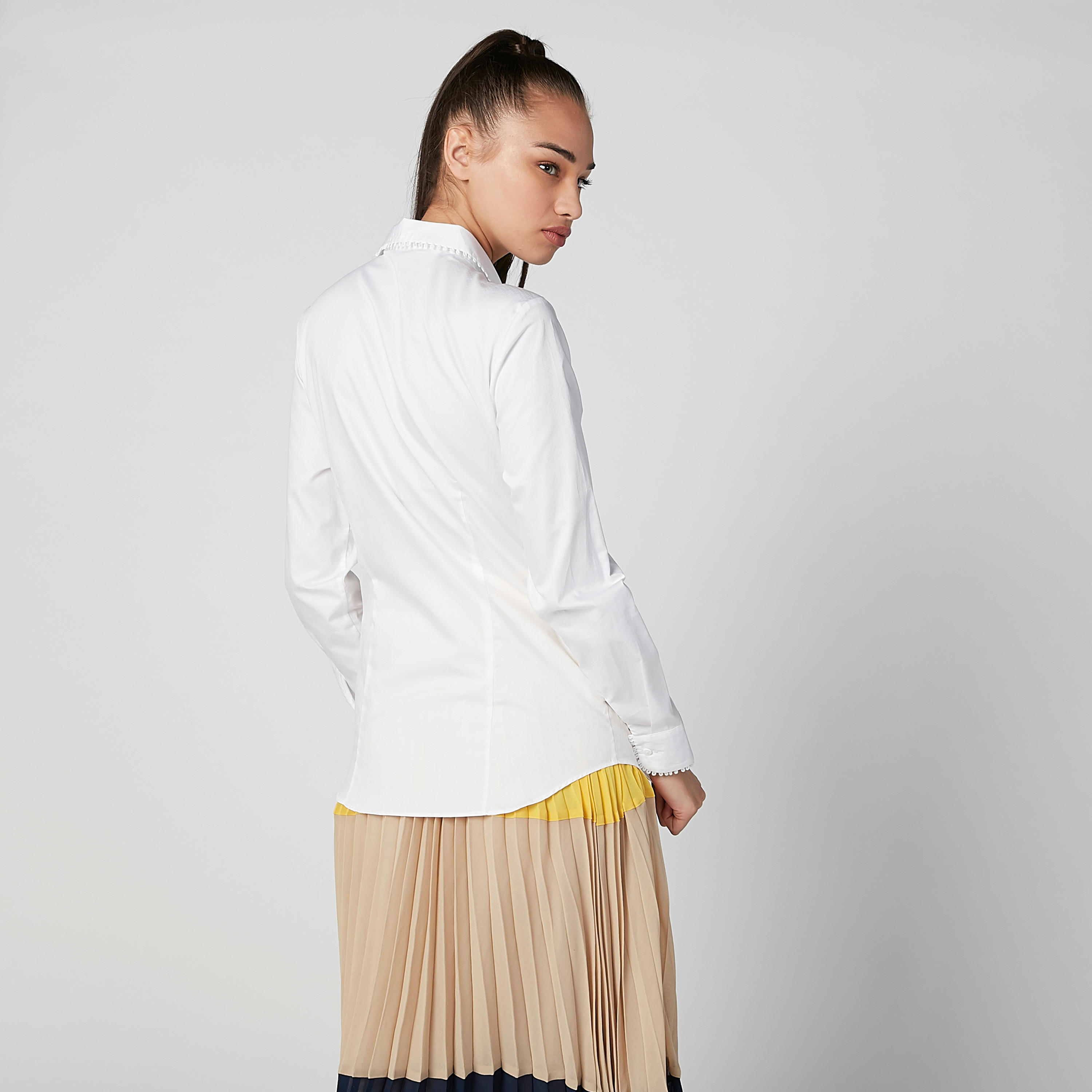 قميص مستدام سادة بأكمام طويلة وأزرار غير مرئية -women-clothing-shirtsandblouses-shirts-image-4