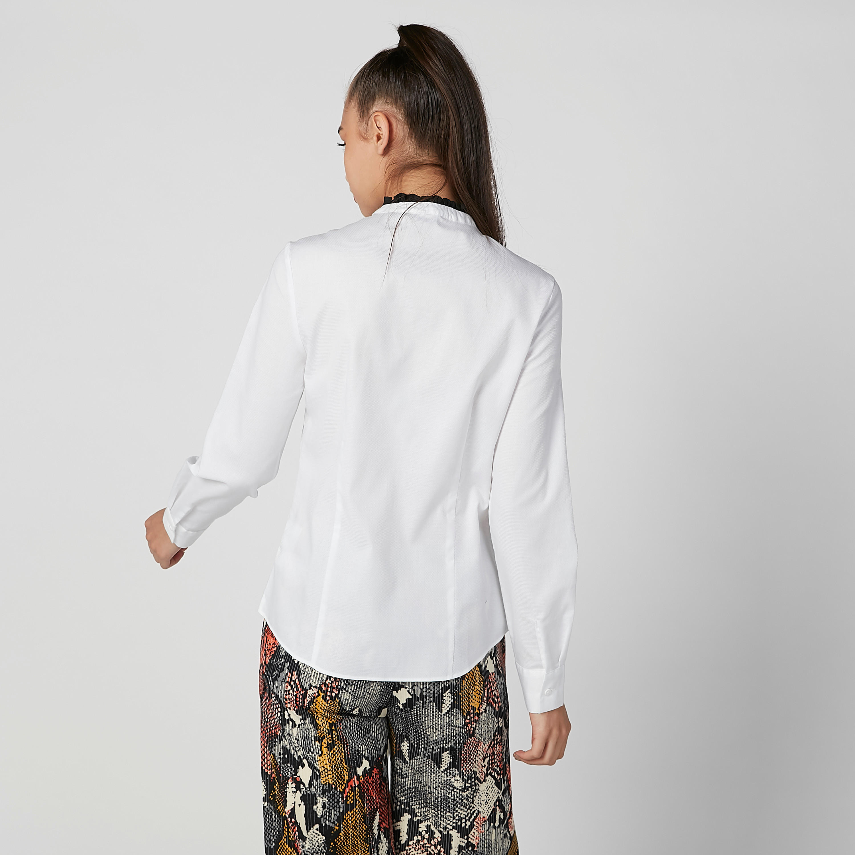 قميص مستدام سادة بياقة عالية وأكمام طويلة -women-clothing-shirtsandblouses-shirts-image-3