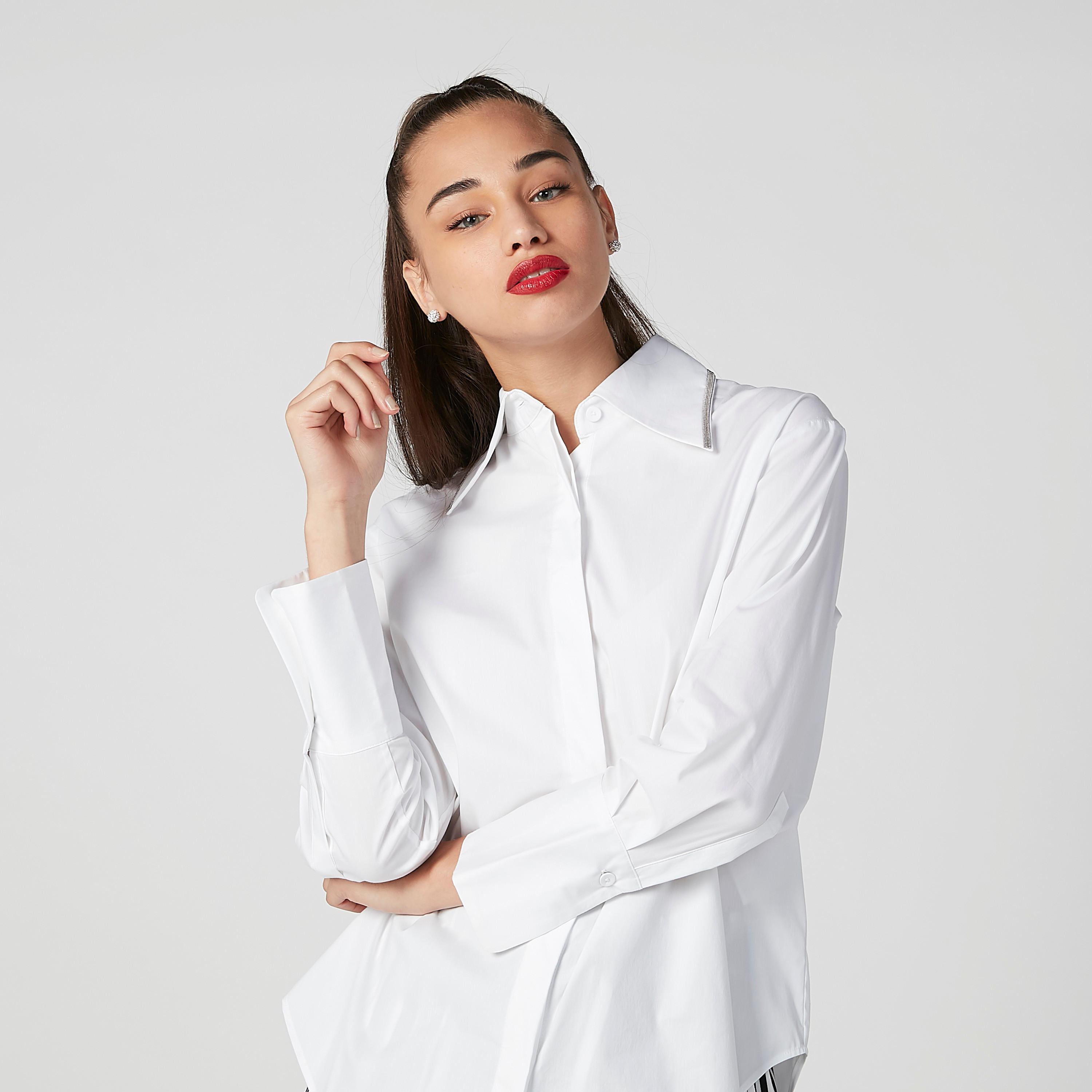 قميص مستدام سادة بأكمام طويلة وأزرار غير مرئية -women-clothing-shirtsandblouses-shirts-image-2