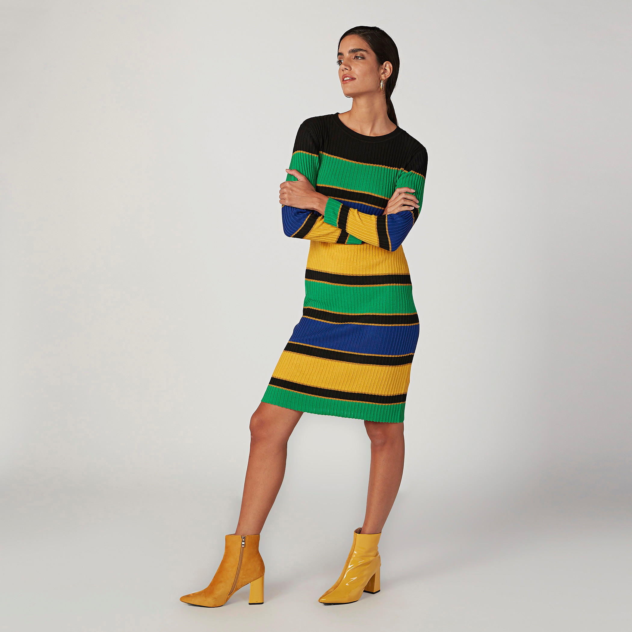 فستان ميدي مقلّم بقصّة ضيّقة وياقة مستديرة وأكمام طويلة-women-clothing-dresses-image-5