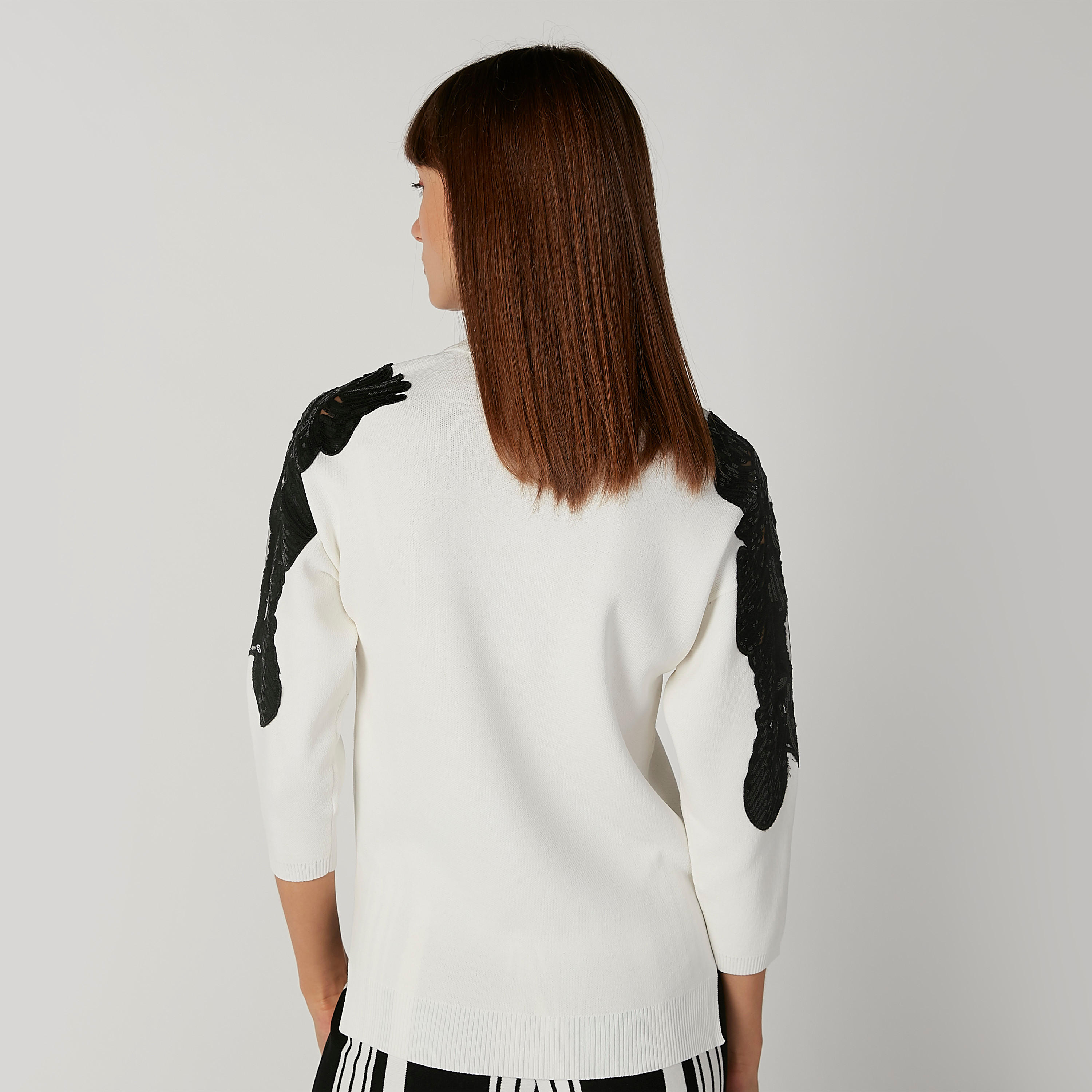 كنزة بارزة الملمس بياقة مستديرة وأكمام 3/4-women-clothing-cardigansandjumpers-jumpers-image-2