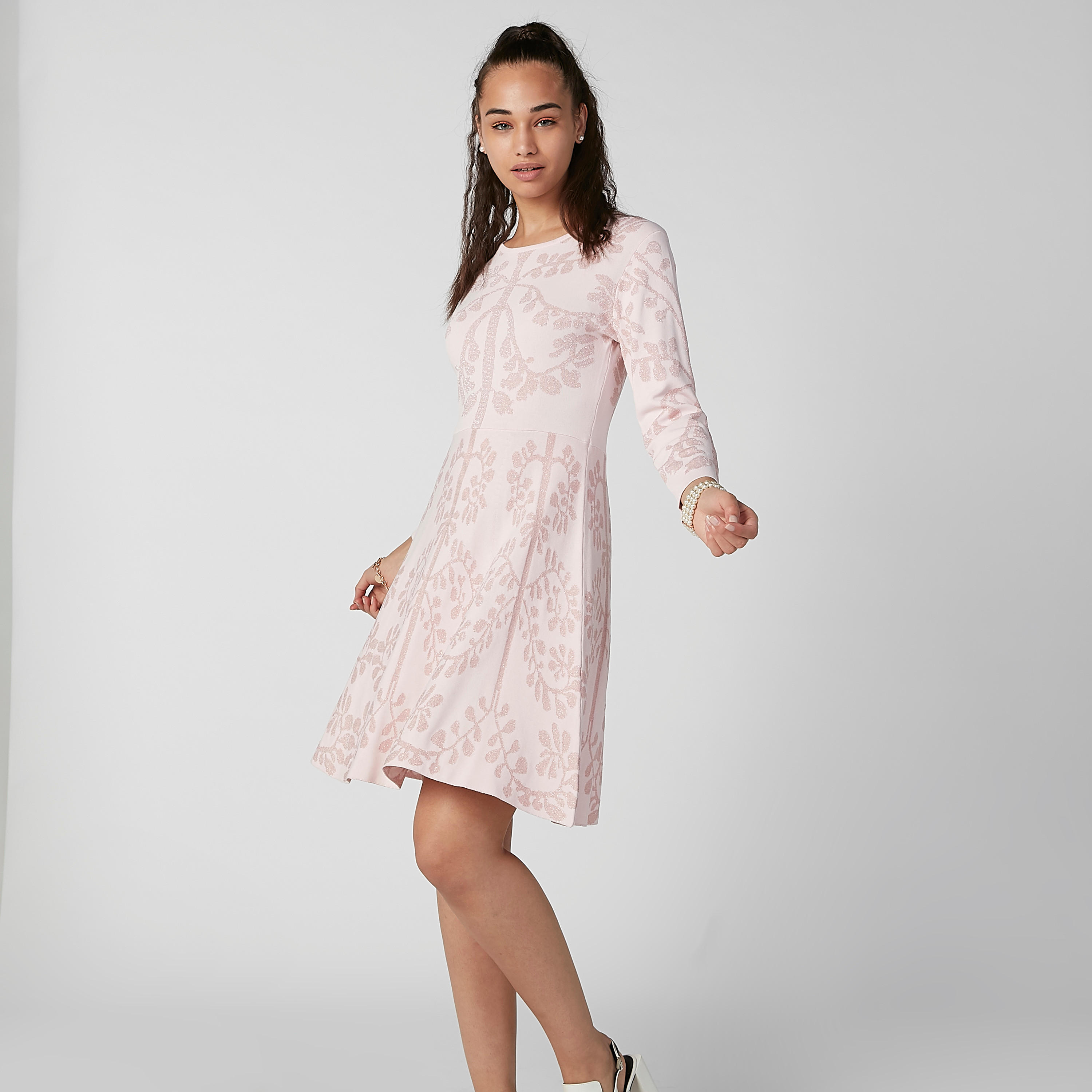 فستان ميدي إيه لاين بياقة مستديرة وأكمام طويلة وطبعات-women-clothing-dresses-image-1