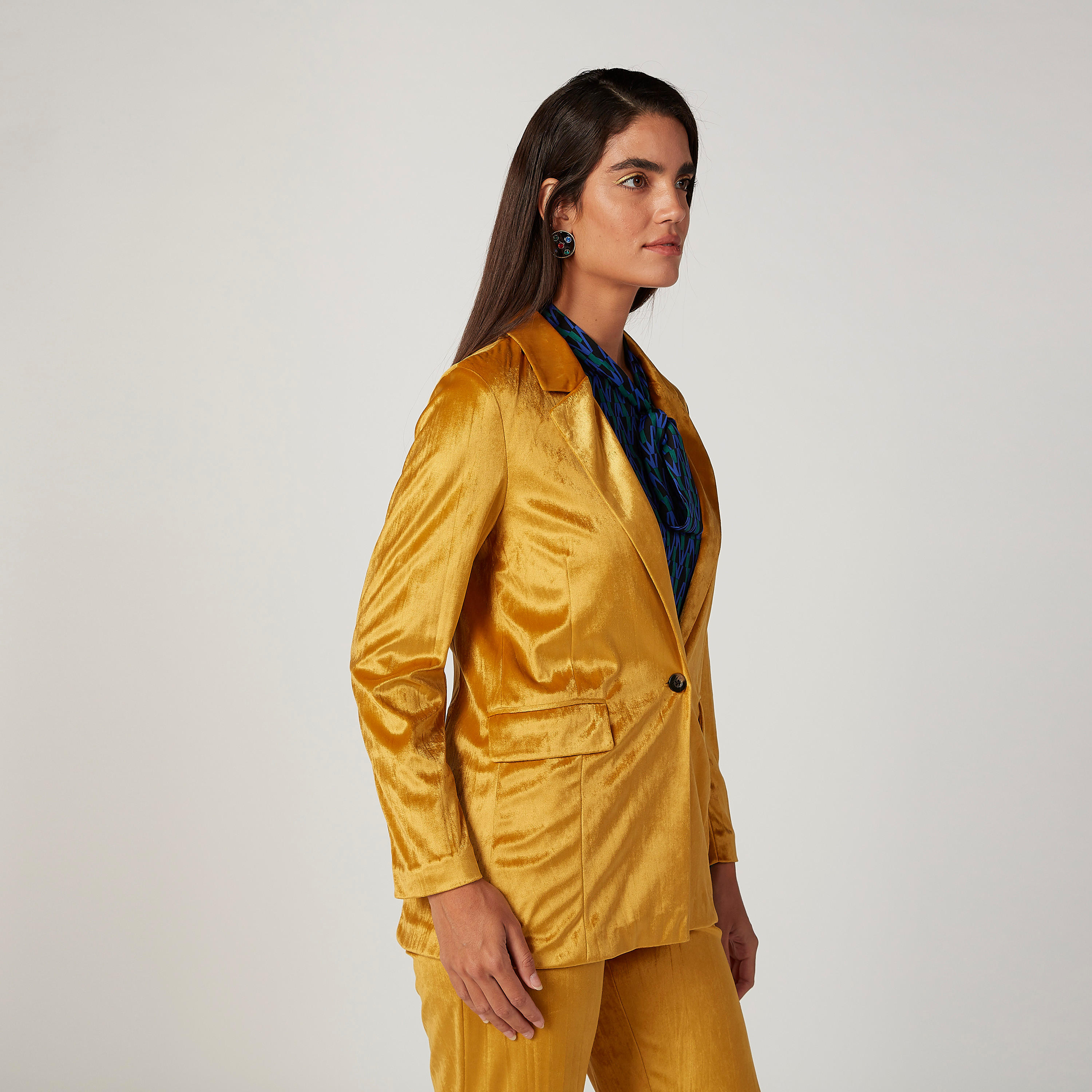Textured Blazer with Notched Lapel and Pocket Detail-women-clothing-coatsandjackets-blazers-image-5