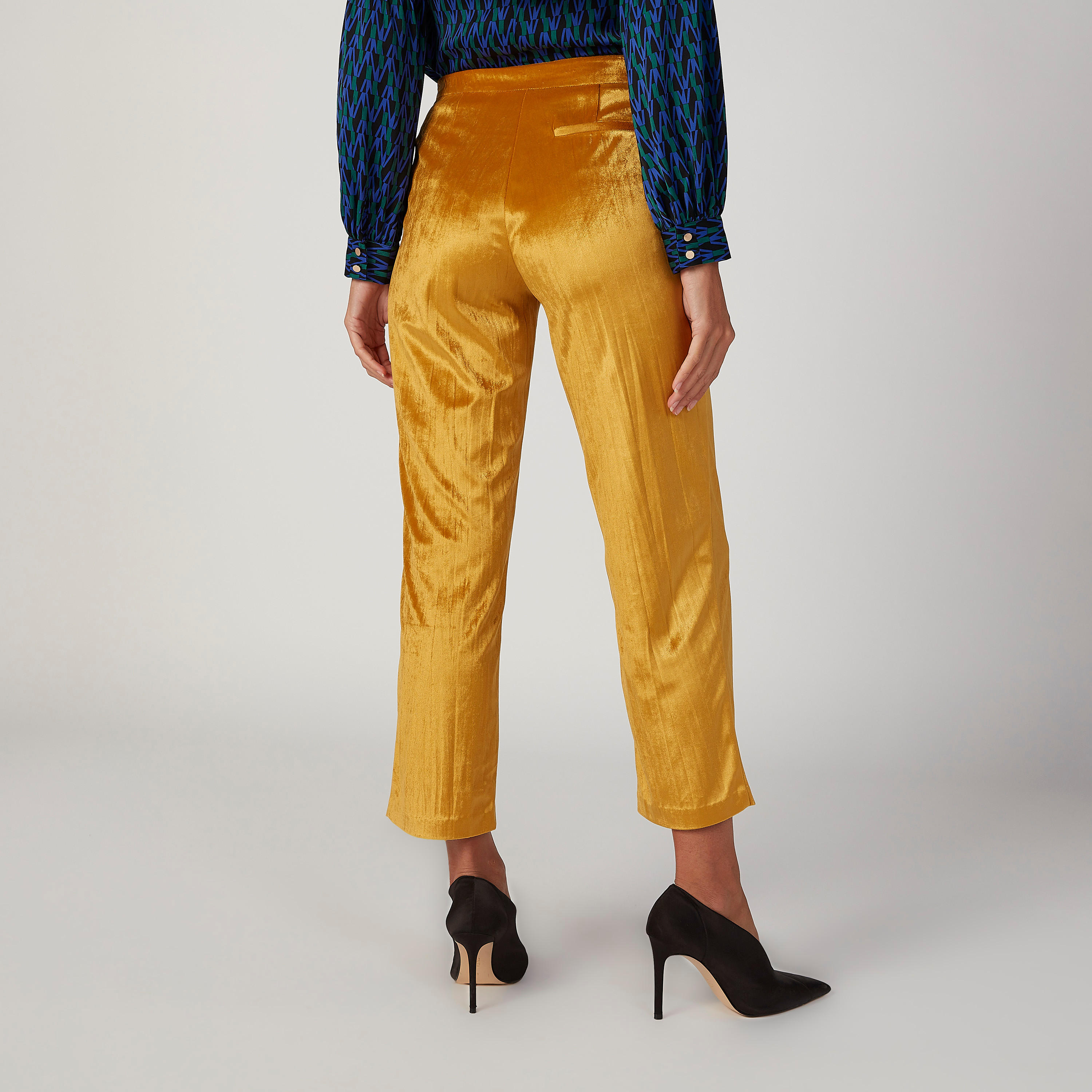 بنطلون جينز مستدام بارز الملمس بخصر متوسط الارتفاع وجيوب -women-clothing-bottoms-trousers-image-4