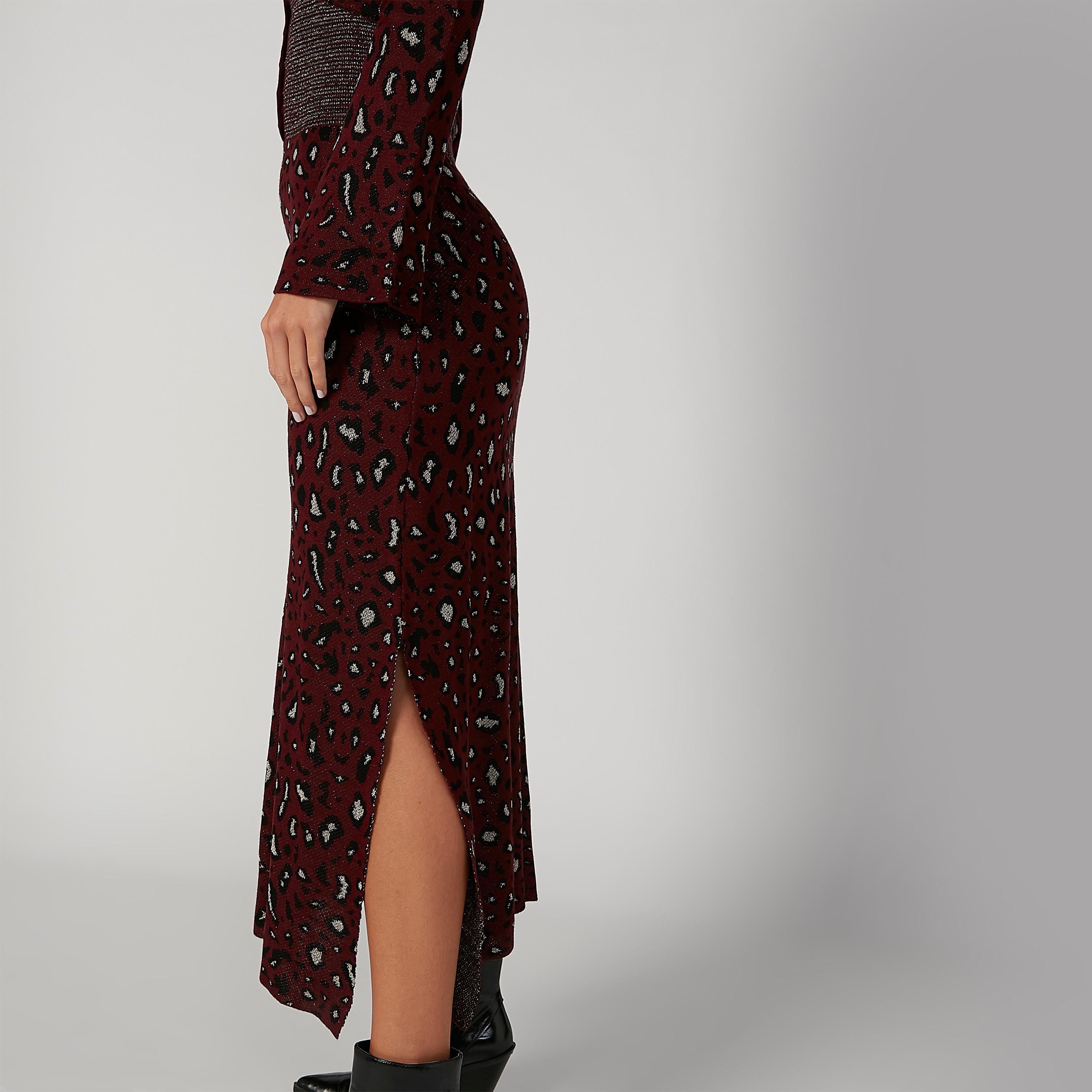 فستان مستدام طويل بارز الملمس بأكمام طويلة وفتحة جانبية -women-clothing-dresses-image-6