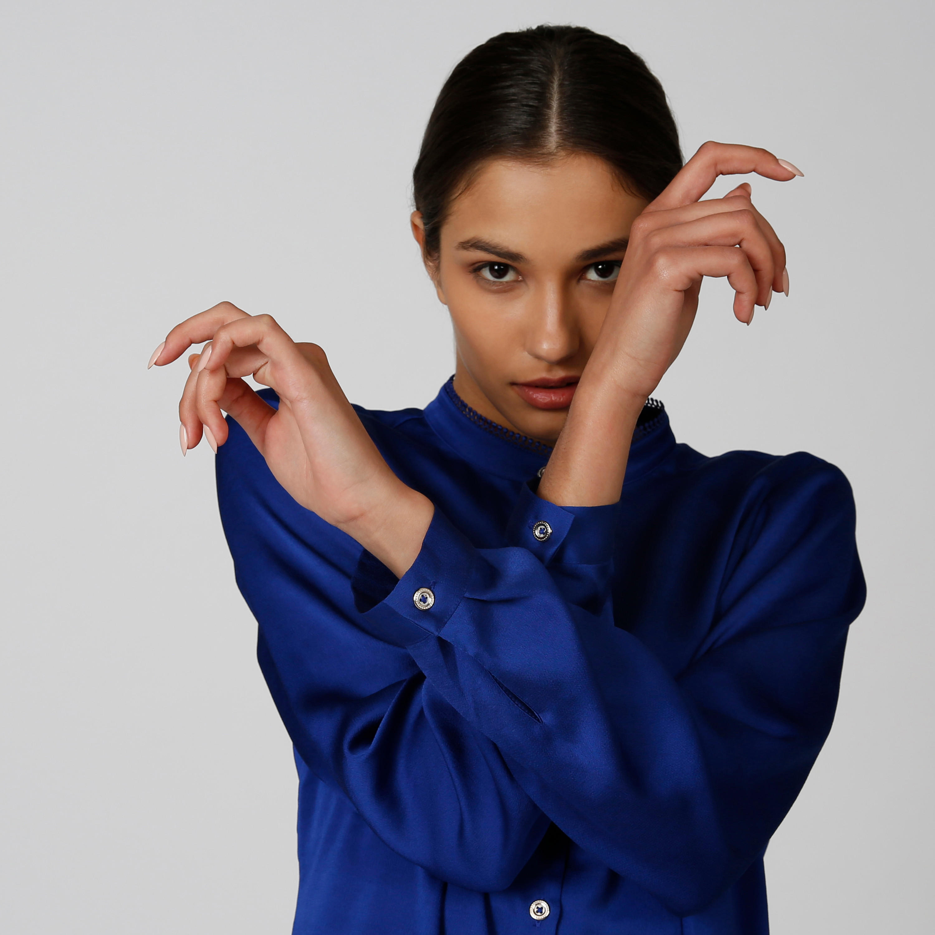 قميص سادة بياقة ماندارين وأكمام طويلة-women-clothing-shirtsandblouses-shirts-image-4