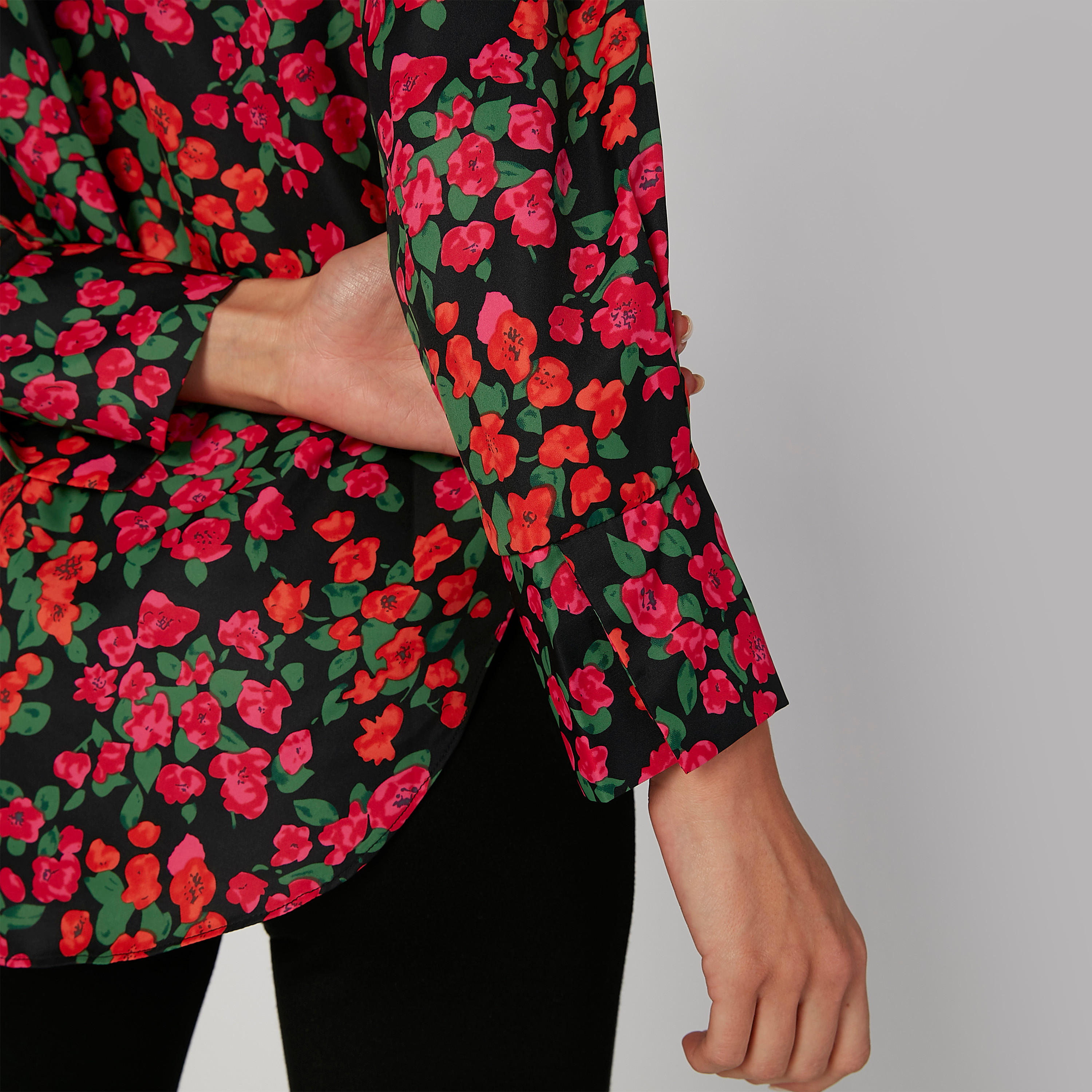 بلوزة مستدام بأكمام طويلة وطبعات وربطة عنق -women-clothing-shirtsandblouses-blouses-image-6