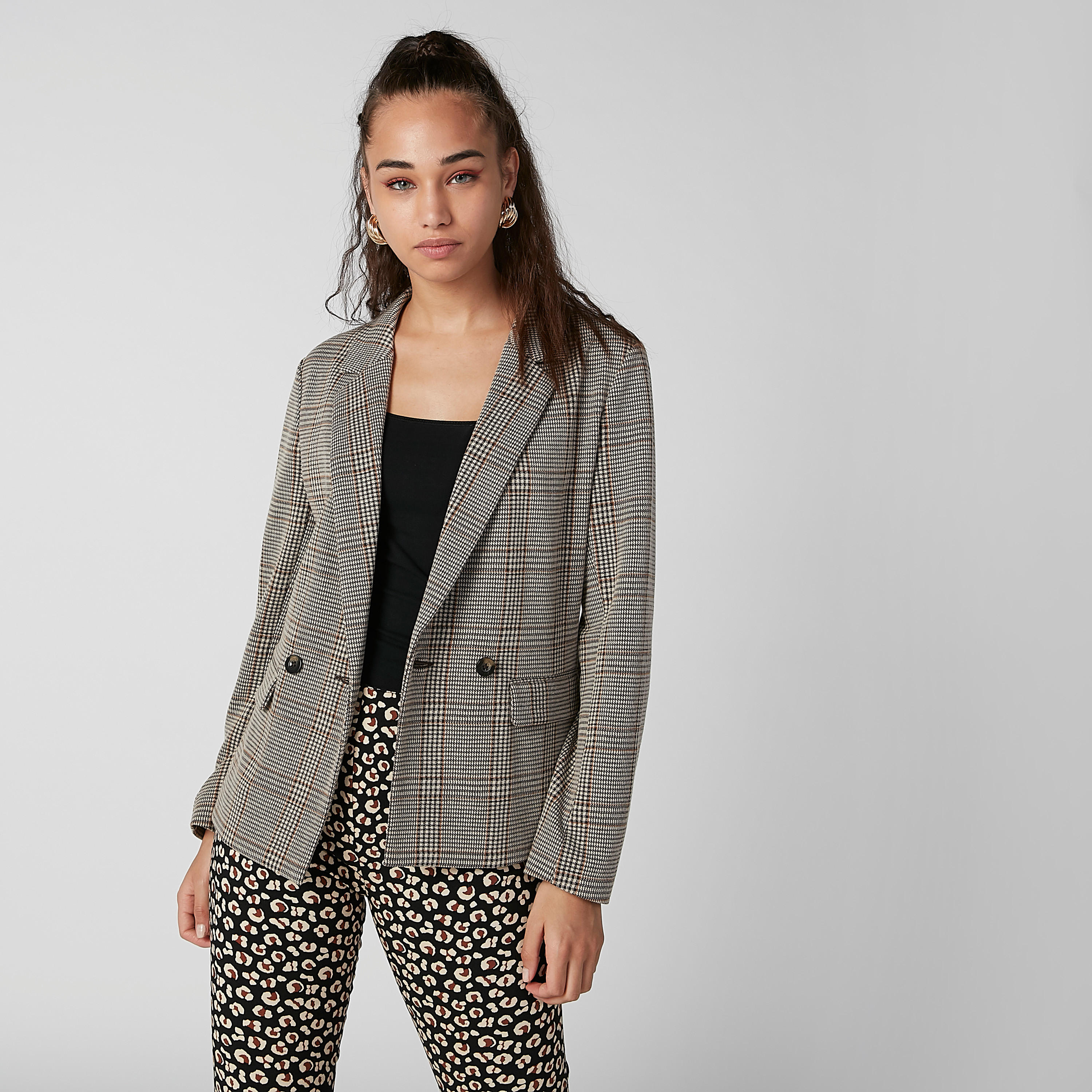 Chequered Blazer with Notched Lapel and Long Sleeves-women-clothing-coatsandjackets-blazers-image-3
