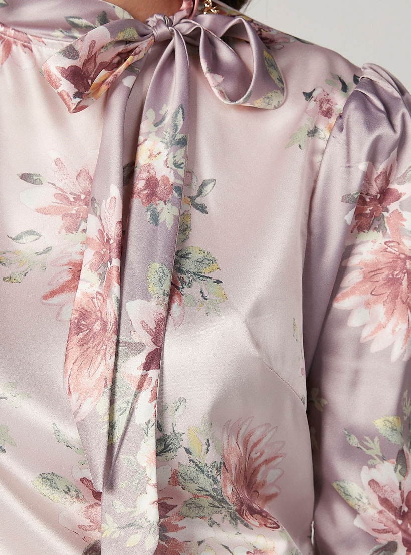 بلوزة مستدامة بأكمام طويلة وطبعات زهرية وربطة عنق-women-clothing-shirtsandblouses-blouses-image-3
