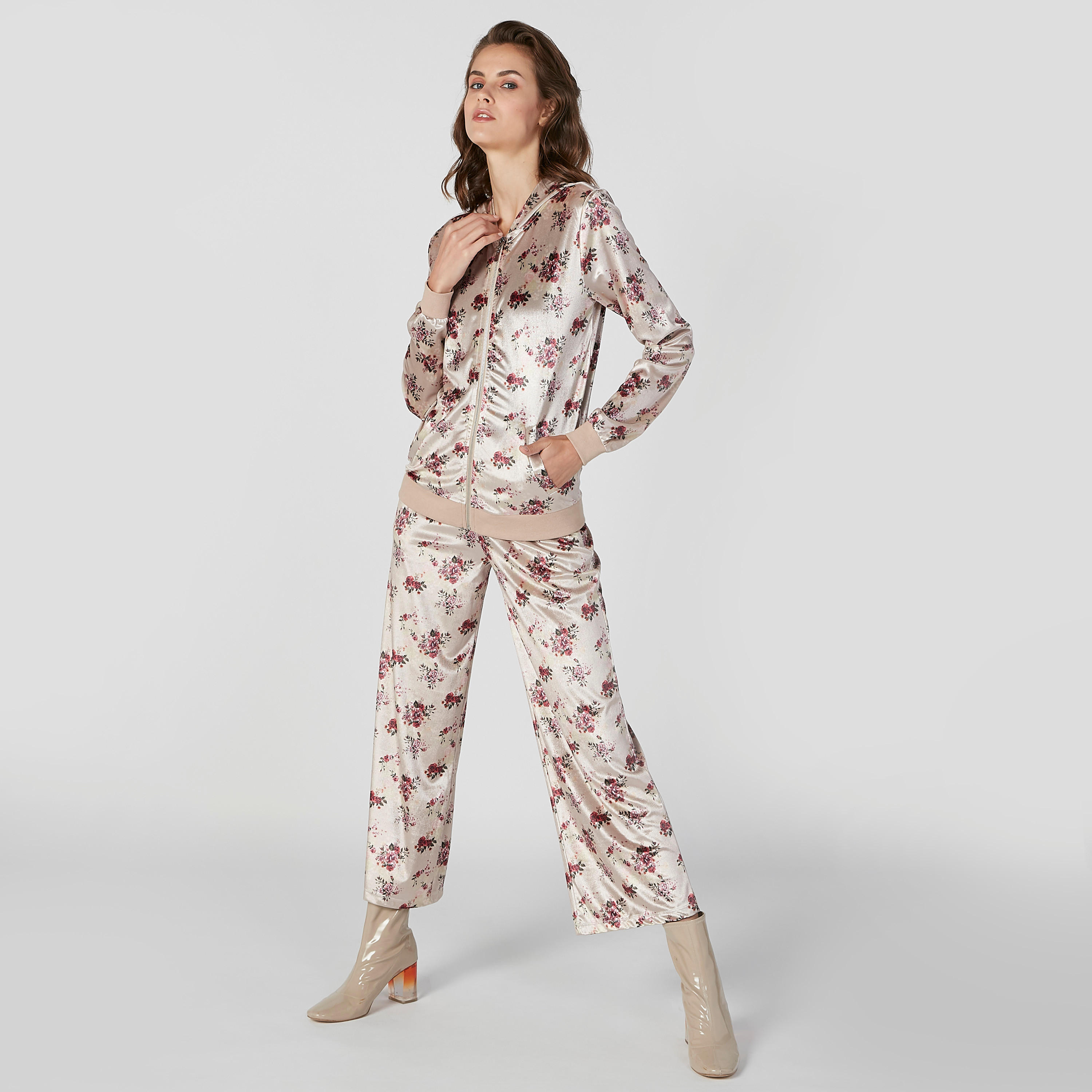 جاكيت بأكمام طويلة وطبعات وجيوب كانجارو-women-winterwear-coatsandjackets-jackets-image-3