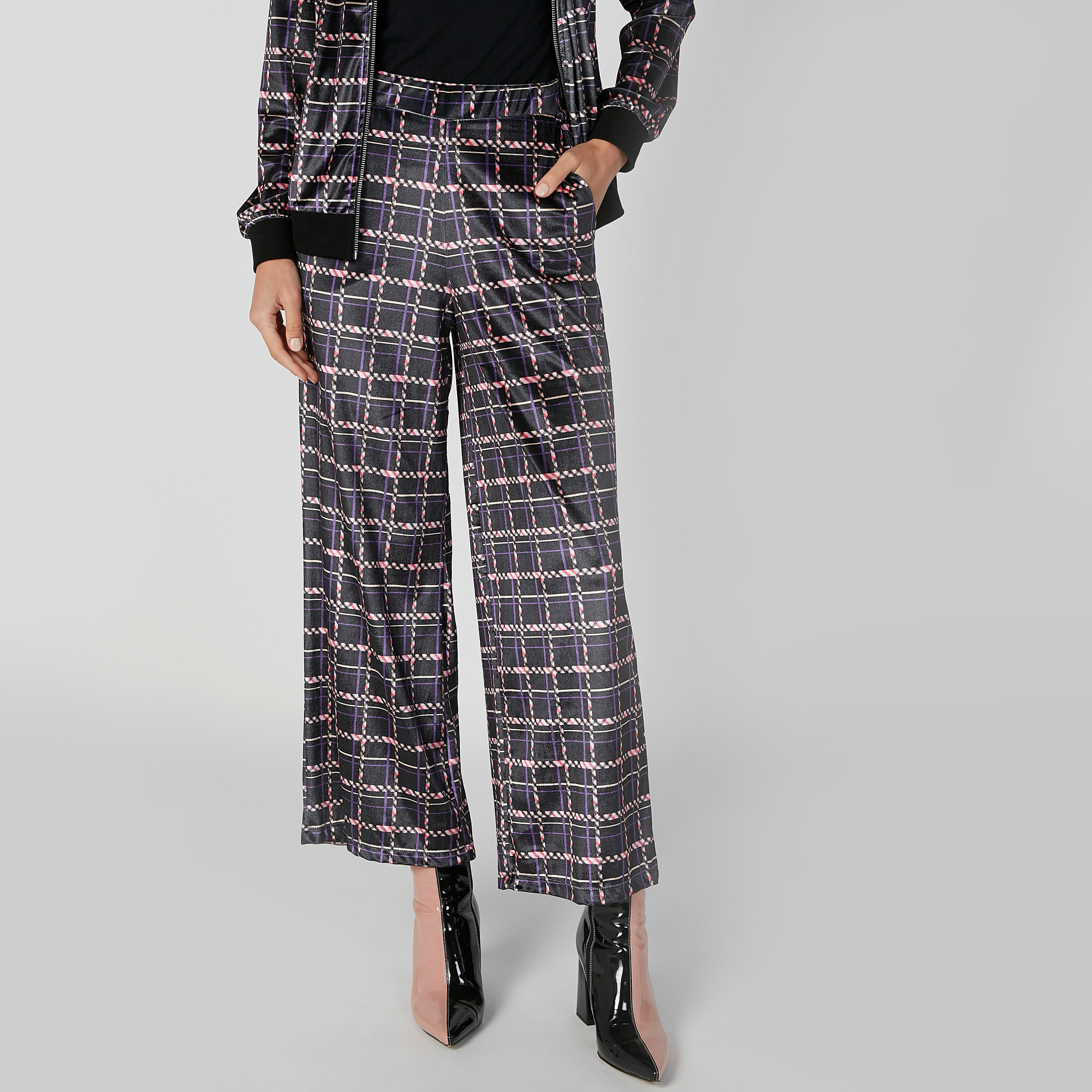 Wide Fit Chequered Mid Waist Palazzo Pants with Pocket Detail-women-clothing-bottoms-trousers-image-1