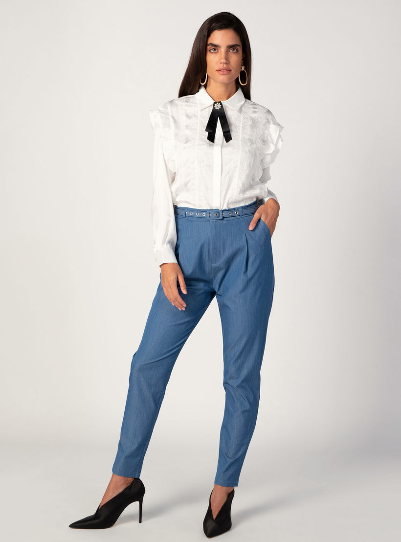 بلوزة مستدامة بارزة الملمس بأكمام طويلة وتفاصيل كشكش من خامات مستدامة-women-clothing-shirtsandblouses-shirts-image-2