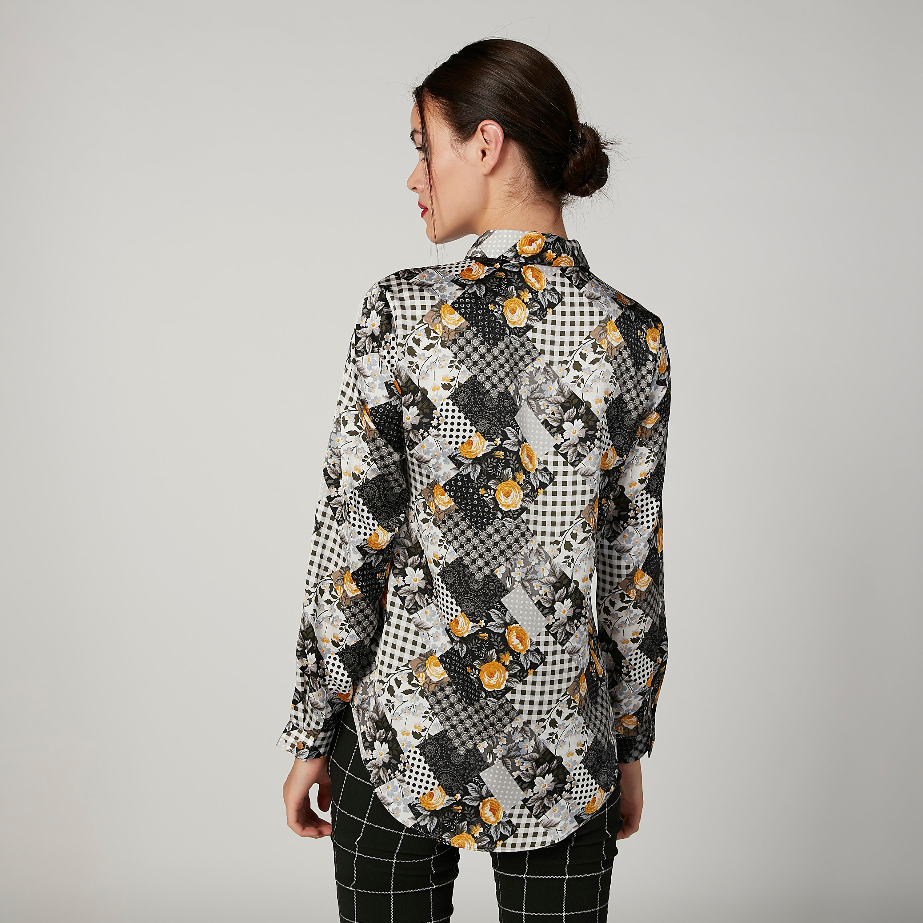 قميص بياقة عادية وأكمام طويلة وطبعات-women-clothing-shirtsandblouses-shirts-image-2