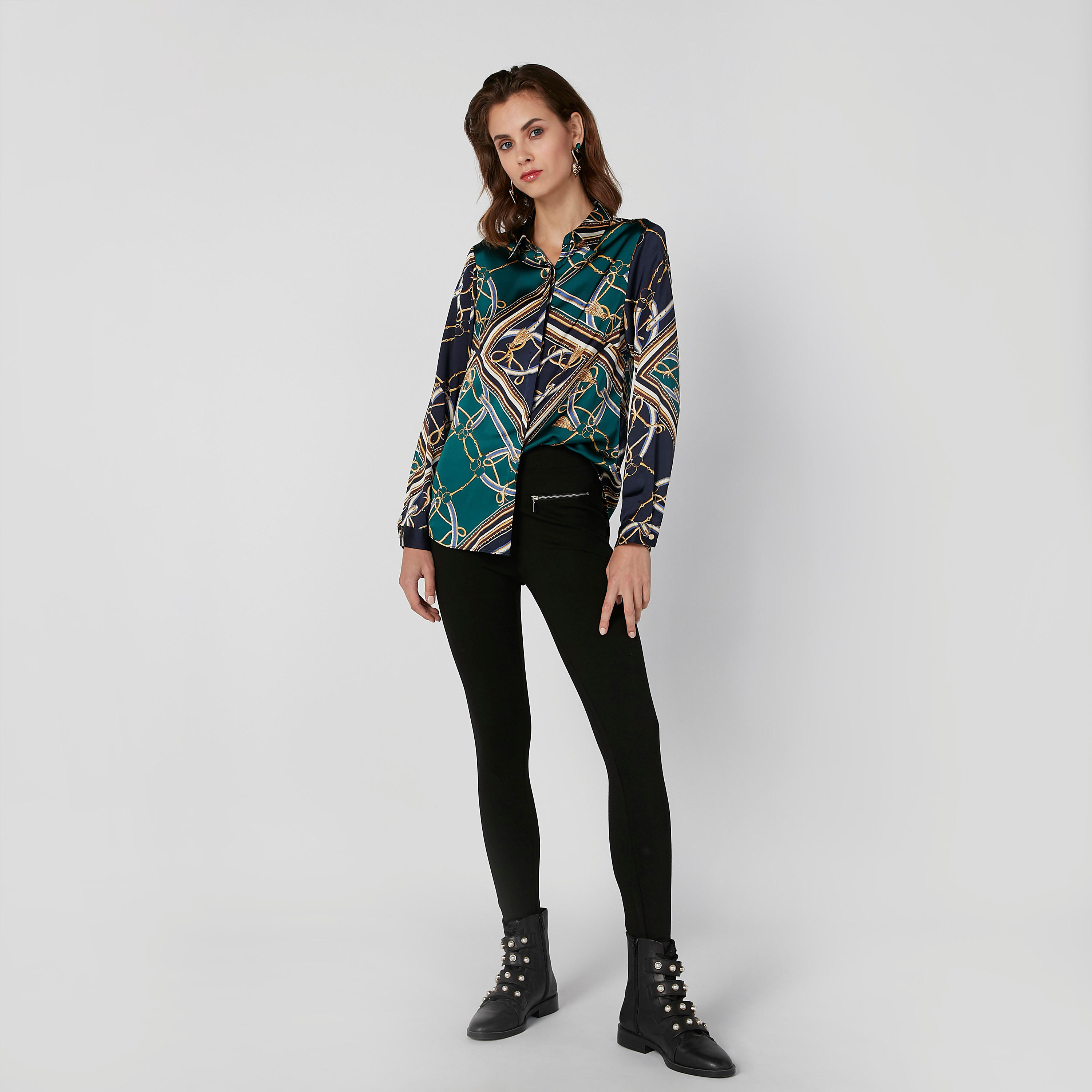 قميص بأكمام طويلة وأزرار مخفيّة وطبعات-women-clothing-shirtsandblouses-shirts-image-2