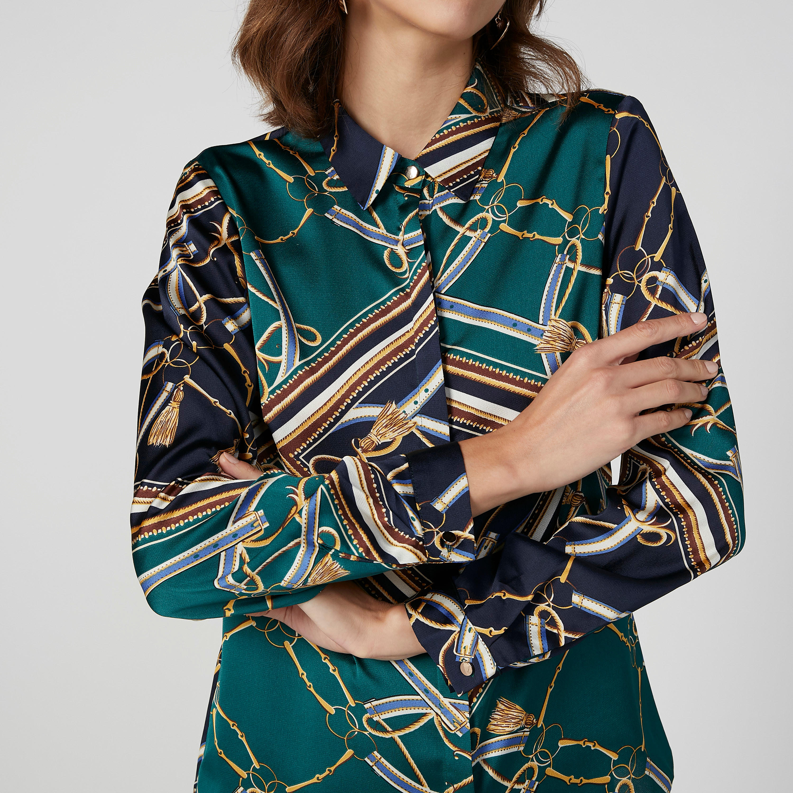 قميص بأكمام طويلة وأزرار مخفيّة وطبعات-women-clothing-shirtsandblouses-shirts-image-3