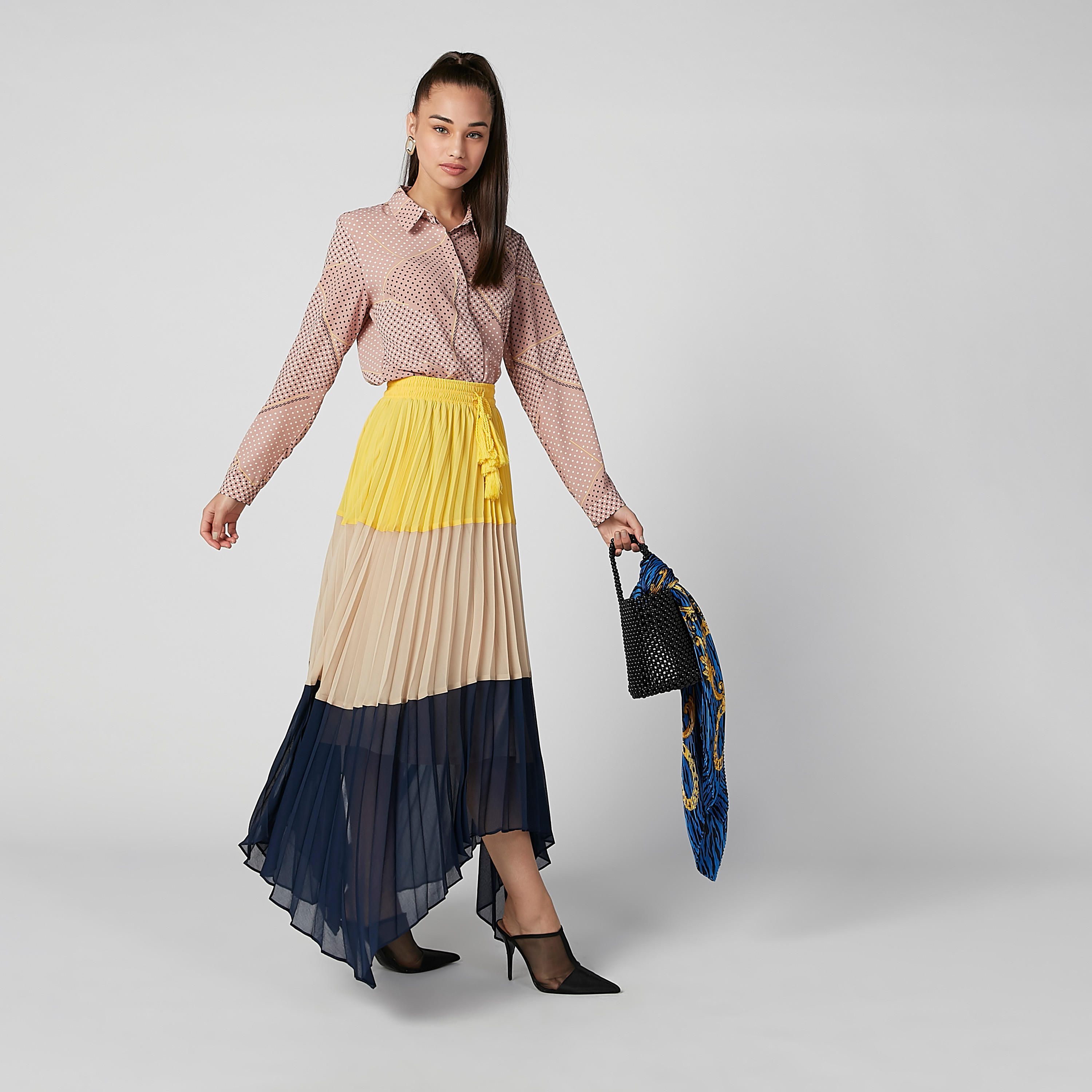 قميص بأكمام طويلة وأزرار مخفيّة وطبعات-women-clothing-shirtsandblouses-shirts-image-2