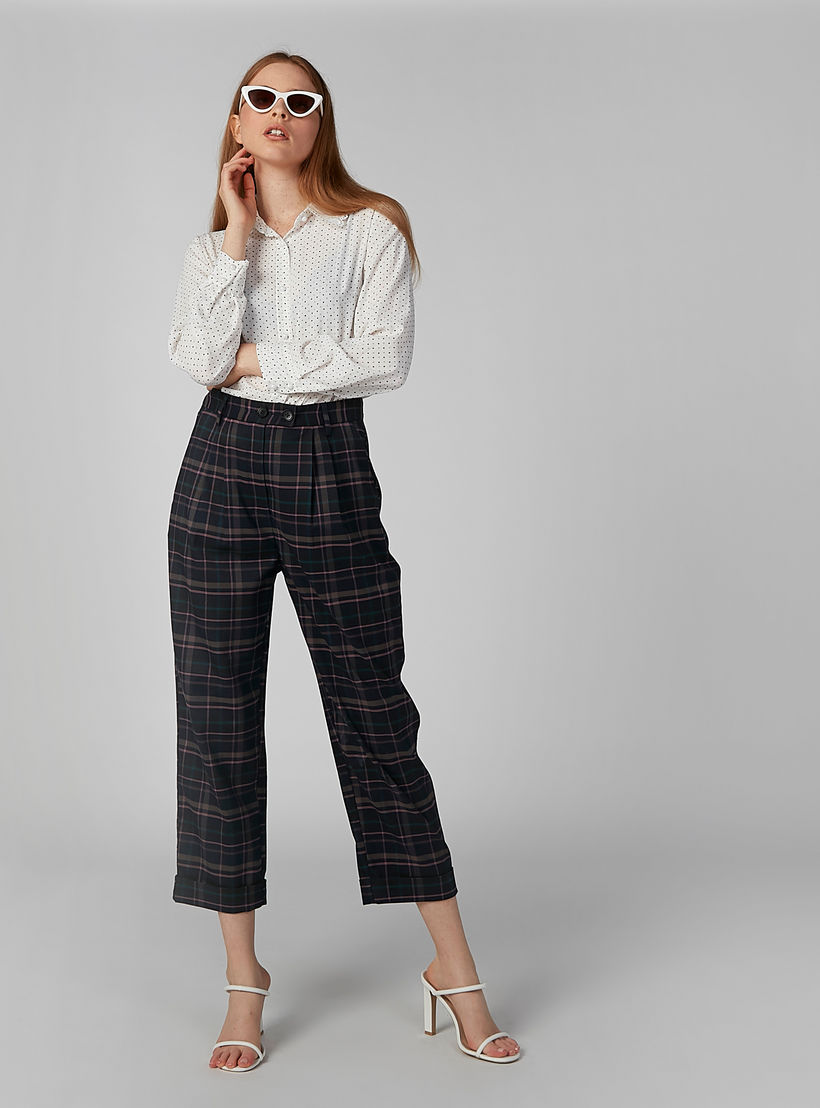 قميص بأكمام طويلة وتفاصيل دانتيل وطبعات-women-clothing-shirtsandblouses-shirts-image-1