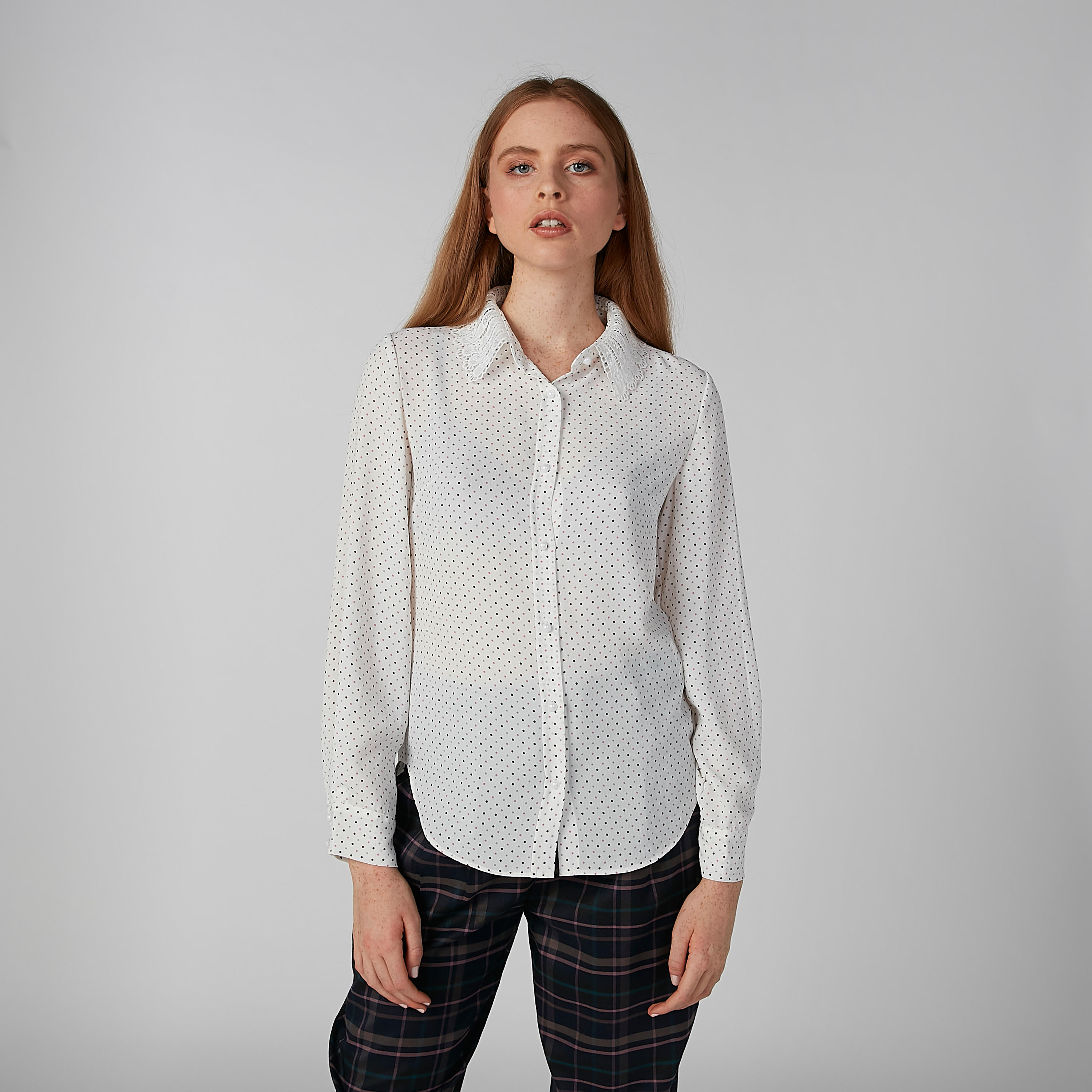 قميص بأكمام طويلة وتفاصيل دانتيل وطبعات-women-clothing-shirtsandblouses-shirts-image-4