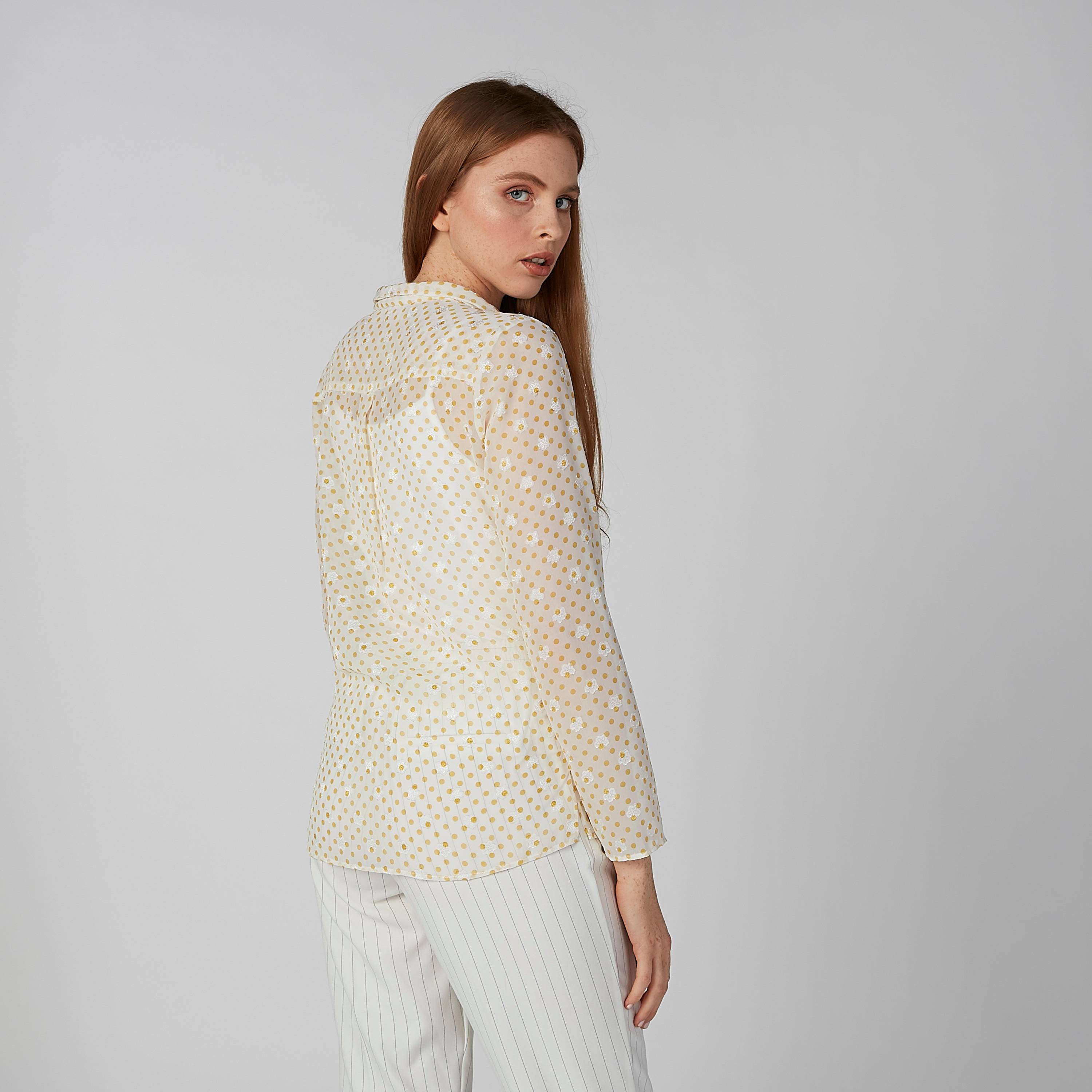 قميص بأكمام طويلة وتفاصيل كشكش وطبعات منقطة-women-clothing-shirtsandblouses-shirts-image-4