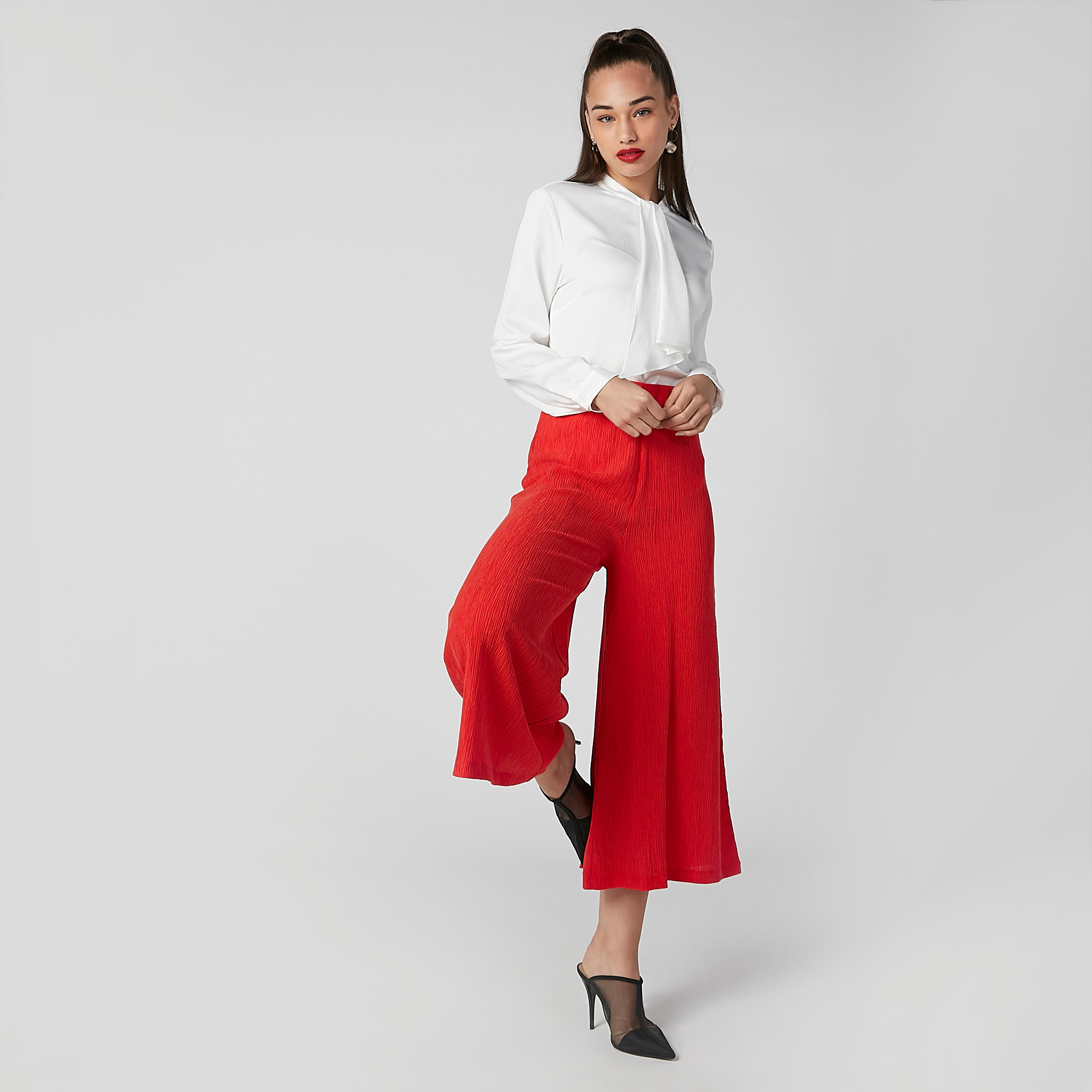 Textured Mid Waist Culottes with Elasticised Waistband-women-clothing-bottoms-trousers-image-2