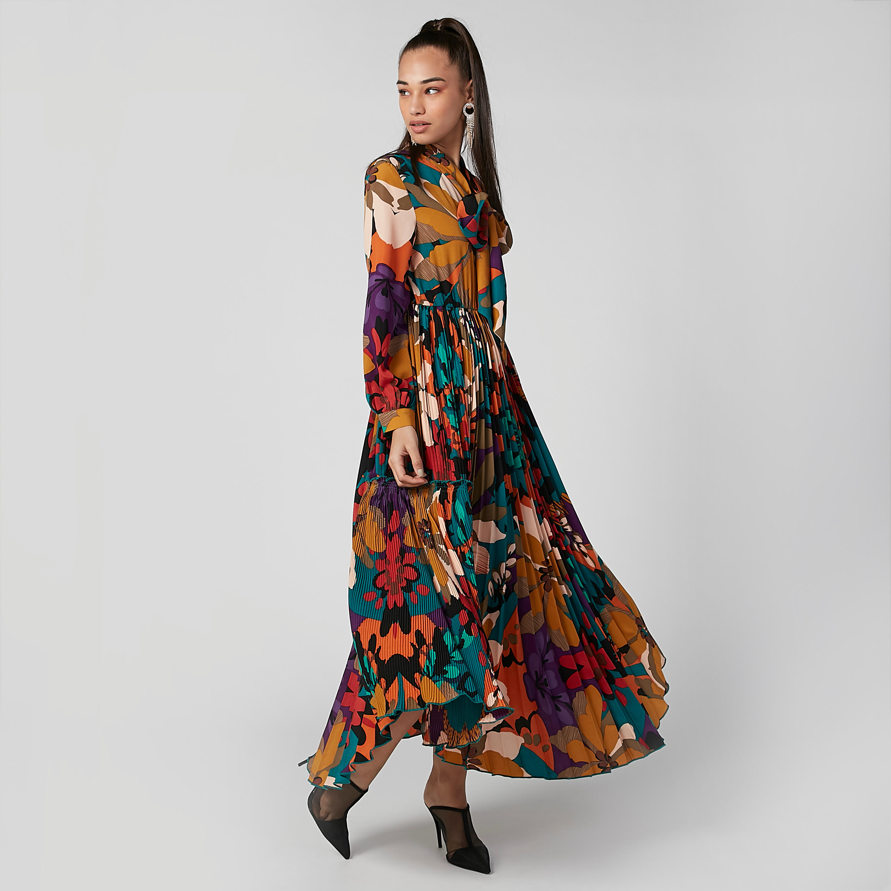 فستان مستدام طويل إيه لاين بأكمام طويلة وأربطة وطبعات-women-clothing-dresses-image-3