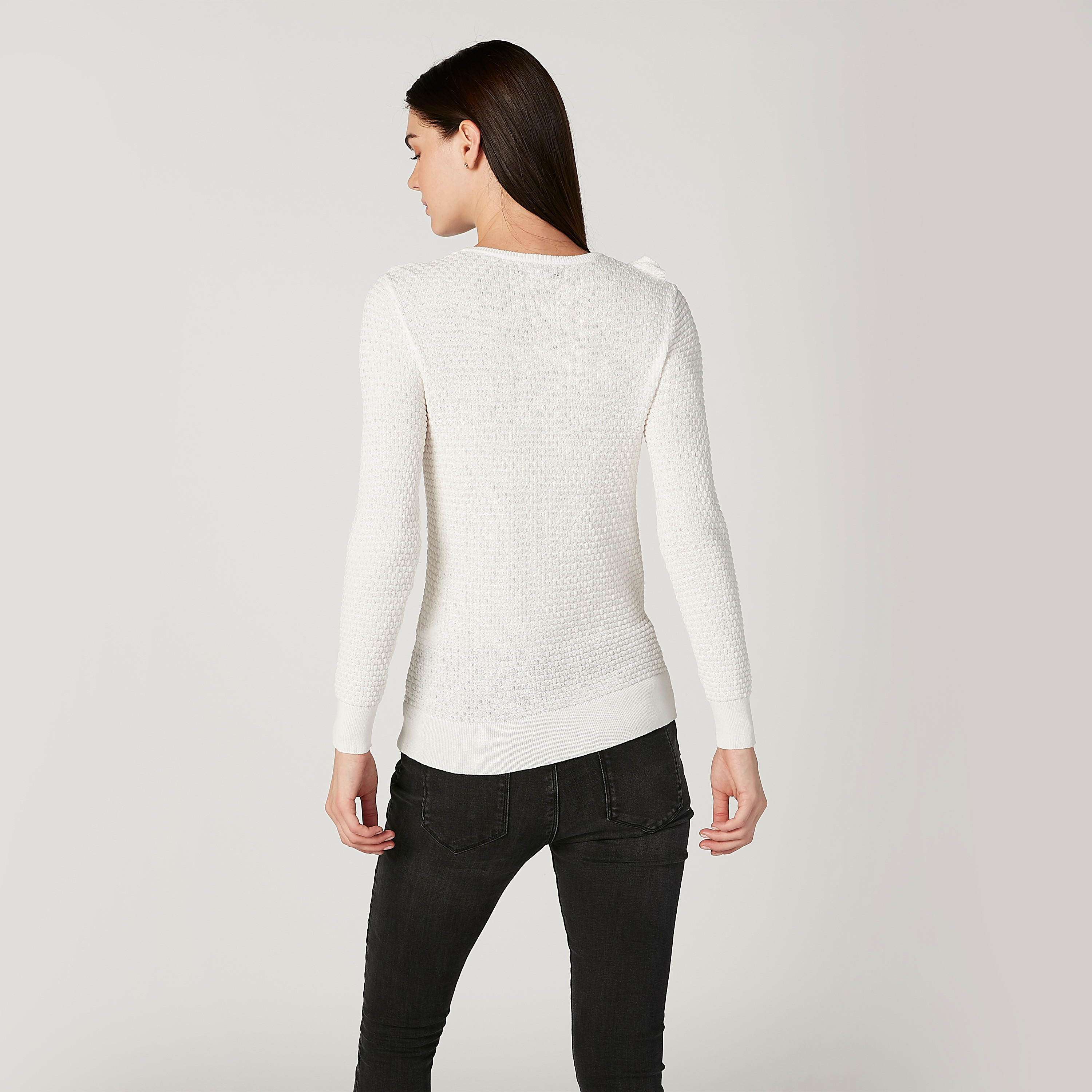 كنزة بارزة الملمس بأكمام طويلة وتفاصيل كشكش-women-clothing-cardigansandjumpers-jumpers-image-4