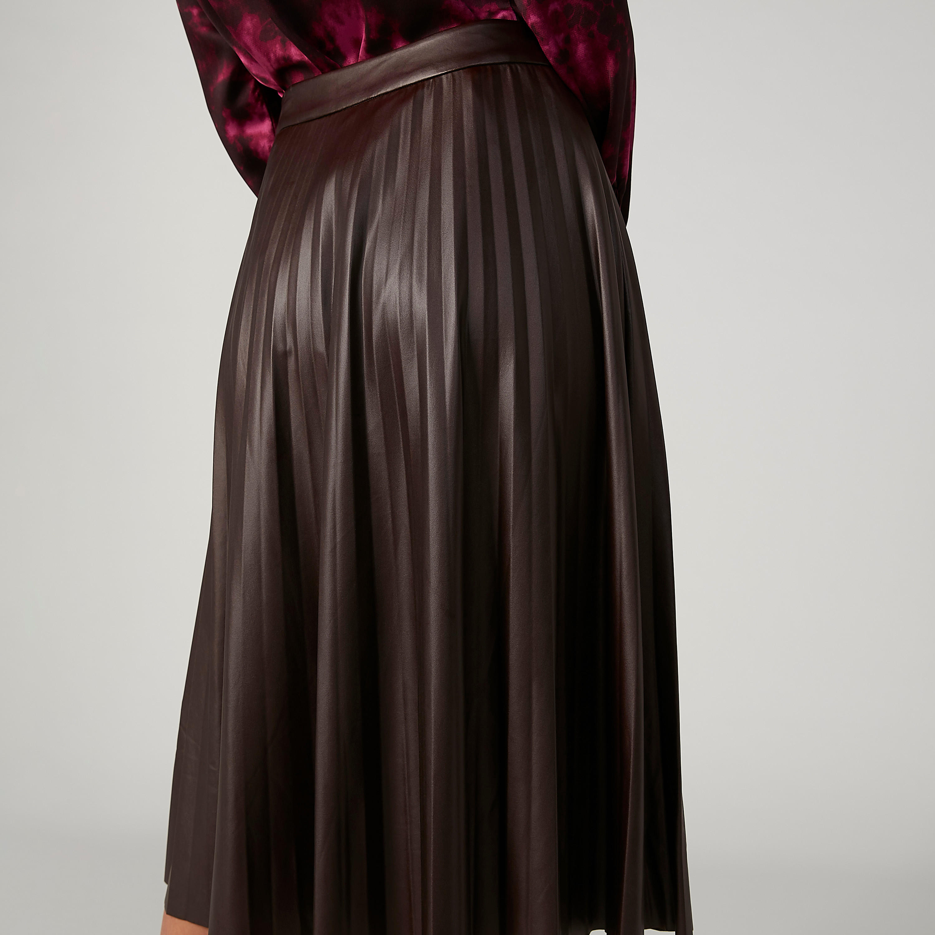 Sustainable Plain Midi A-line Skirt with Elasticised Waistband-women-clothing-bottoms-skirts-image-2